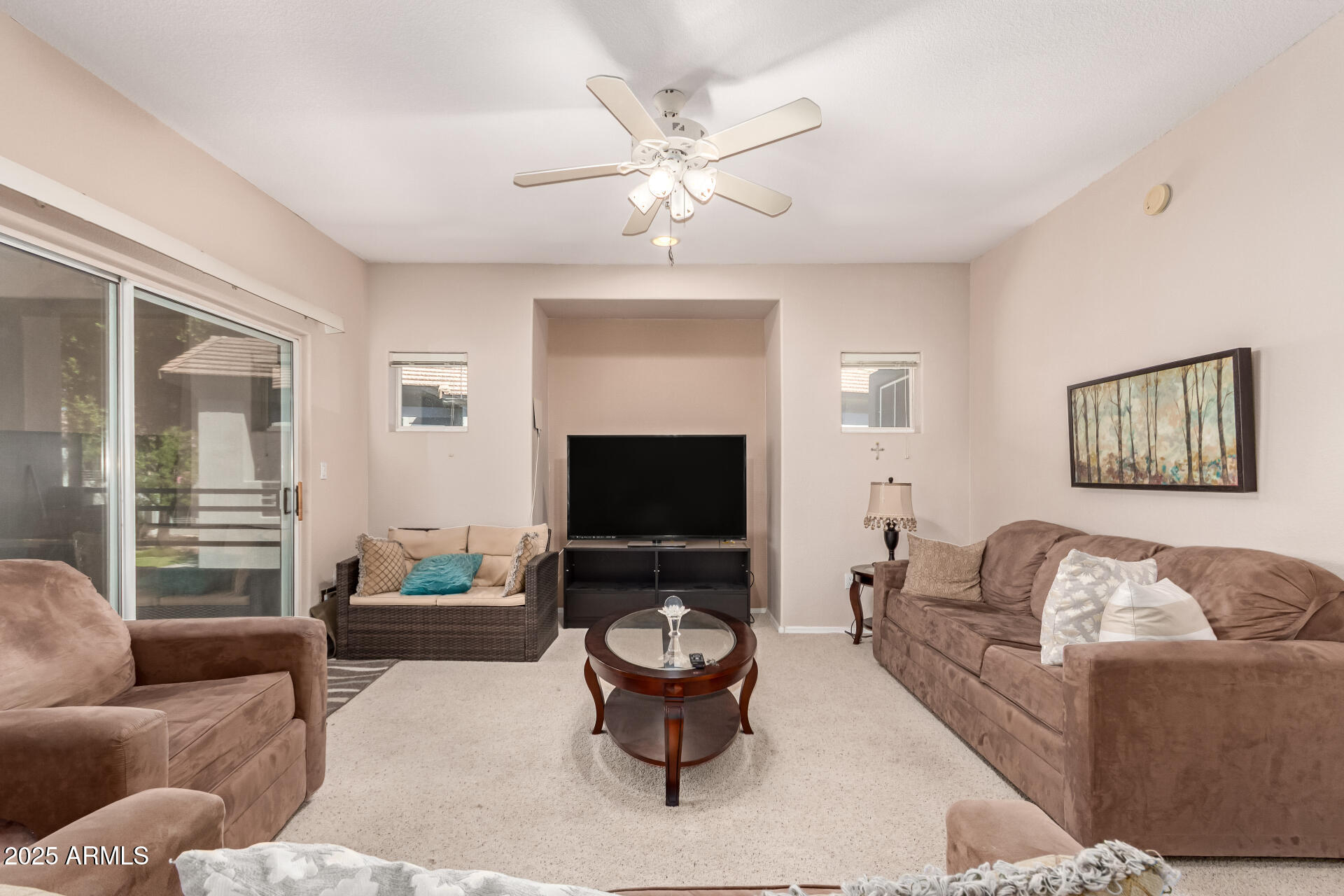 7401 W ARROWHEAD CLUBHOUSE Drive, 2041, Glendale Unit: 2041