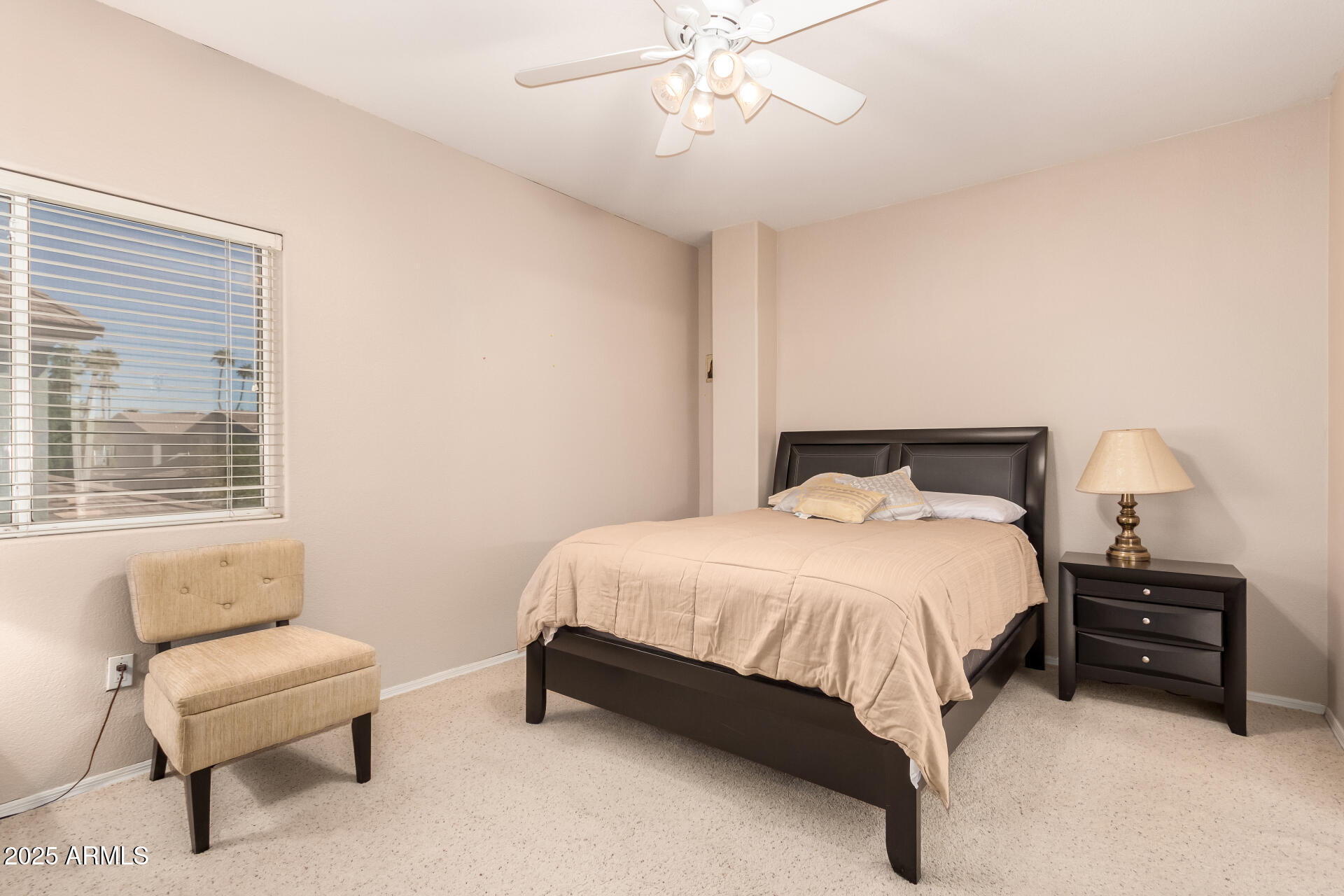 7401 W ARROWHEAD CLUBHOUSE Drive, 2041, Glendale Unit: 2041