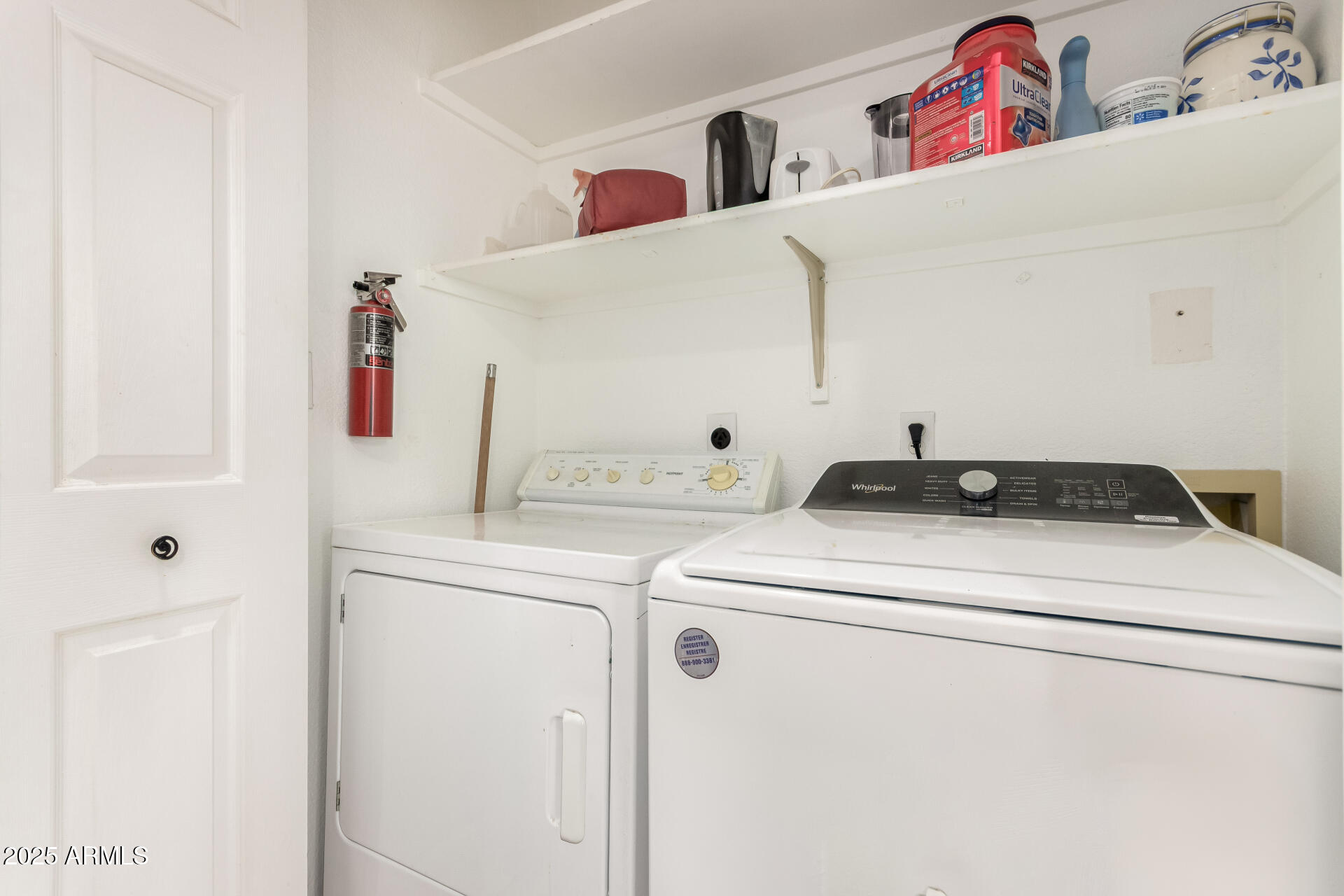 7401 W ARROWHEAD CLUBHOUSE Drive, 2041, Glendale Unit: 2041