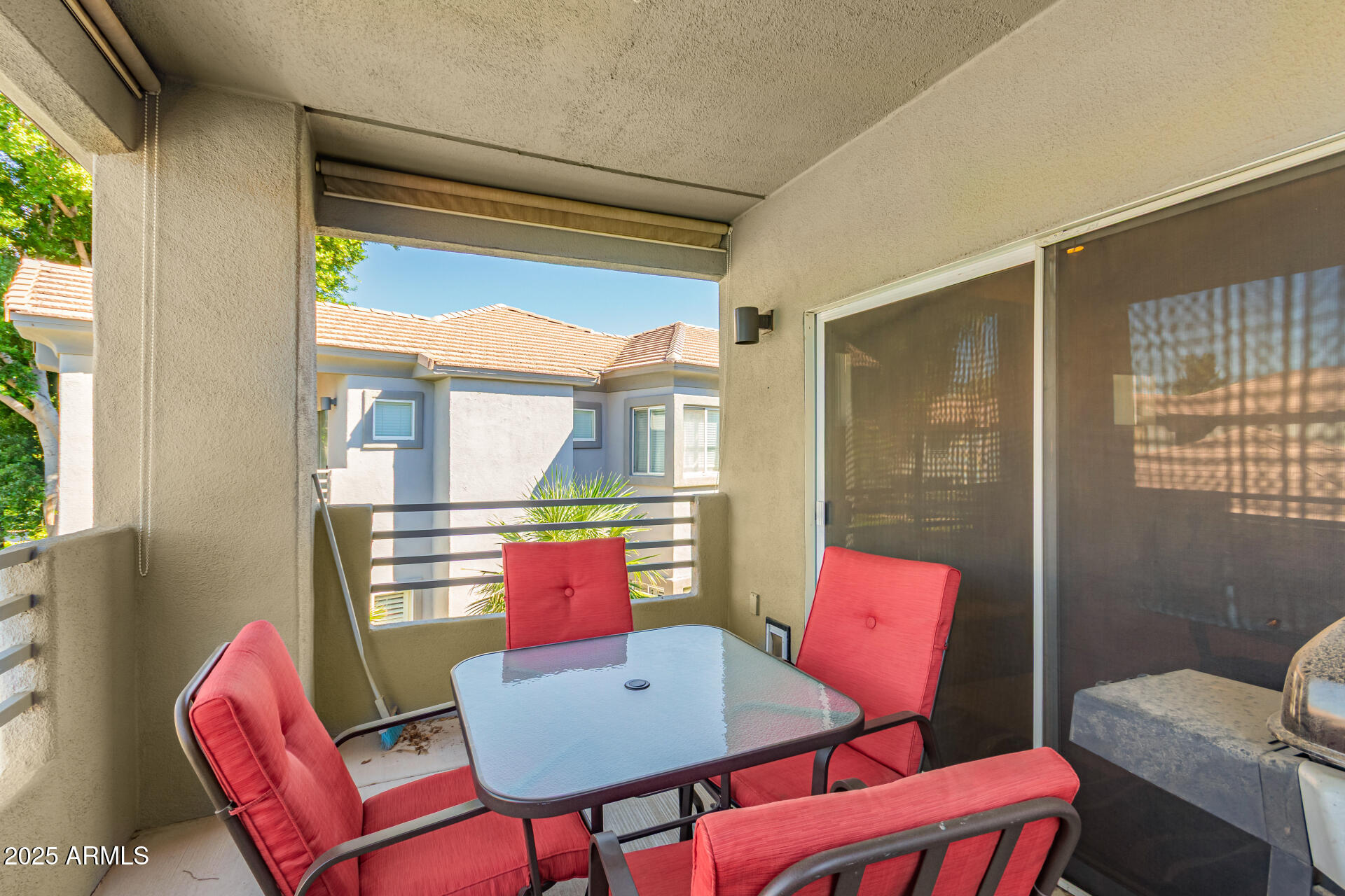 7401 W ARROWHEAD CLUBHOUSE Drive, 2041, Glendale Unit: 2041