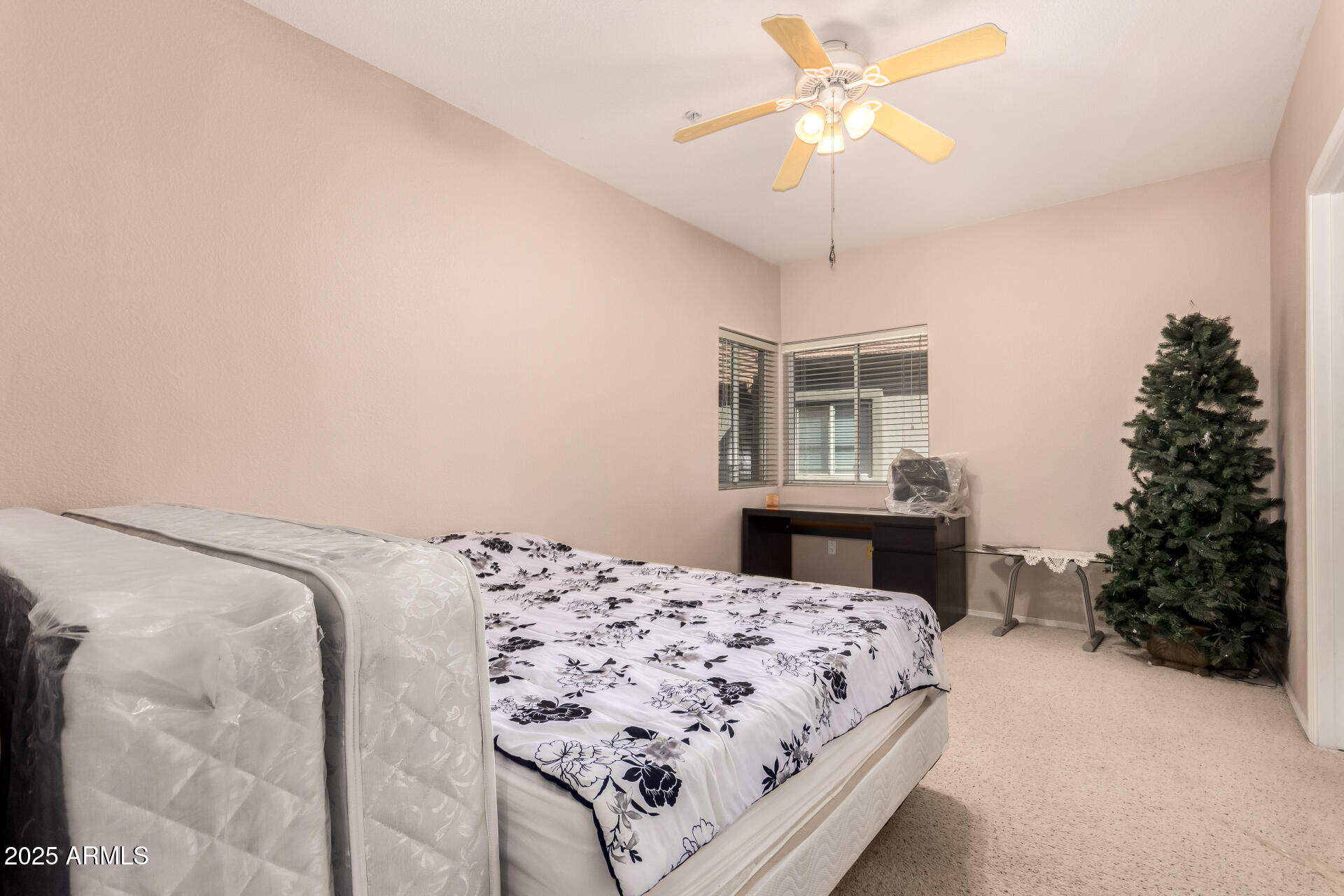 7401 W ARROWHEAD CLUBHOUSE Drive, 2041, Glendale Unit: 2041