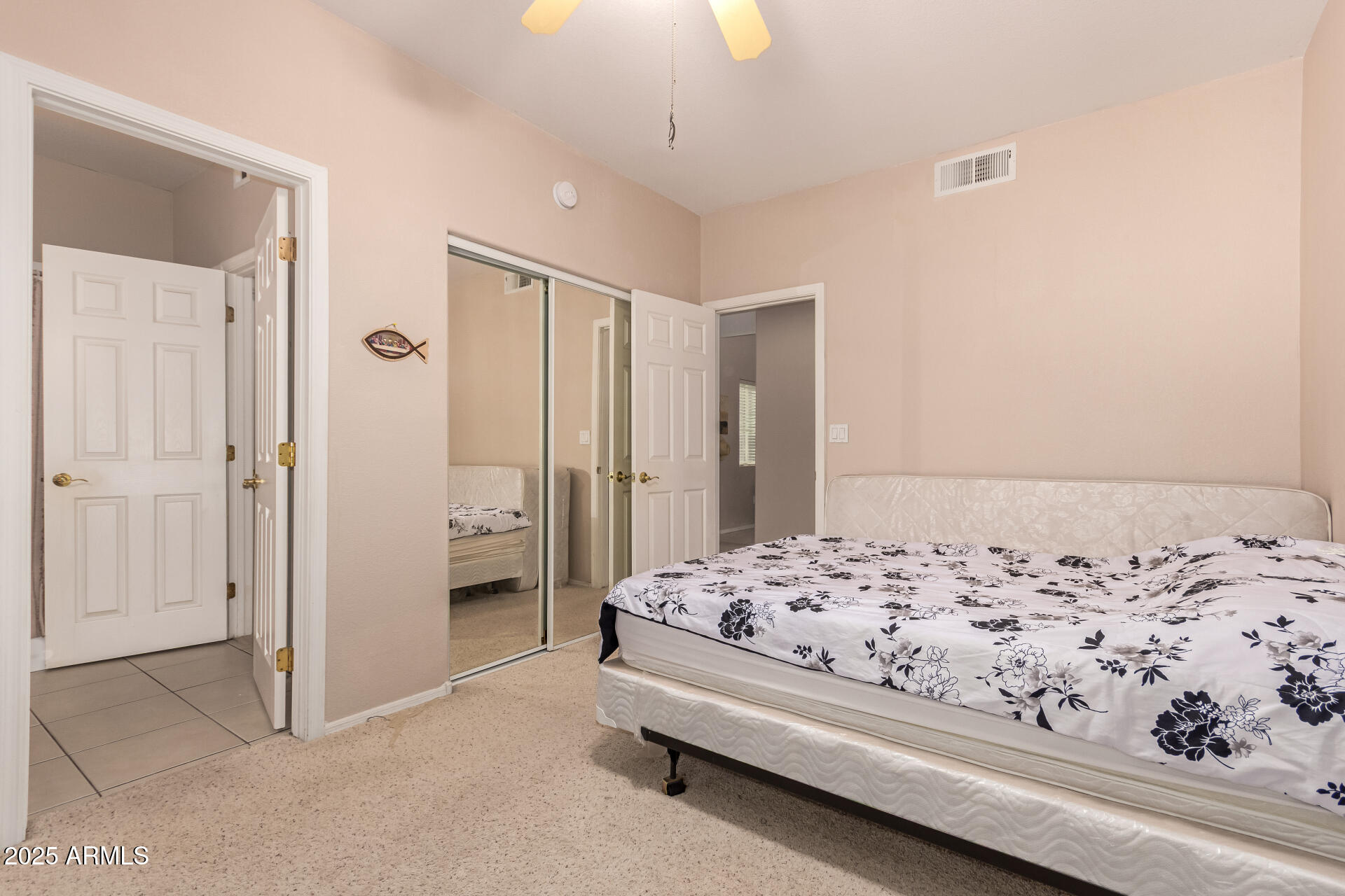 7401 W ARROWHEAD CLUBHOUSE Drive, 2041, Glendale Unit: 2041