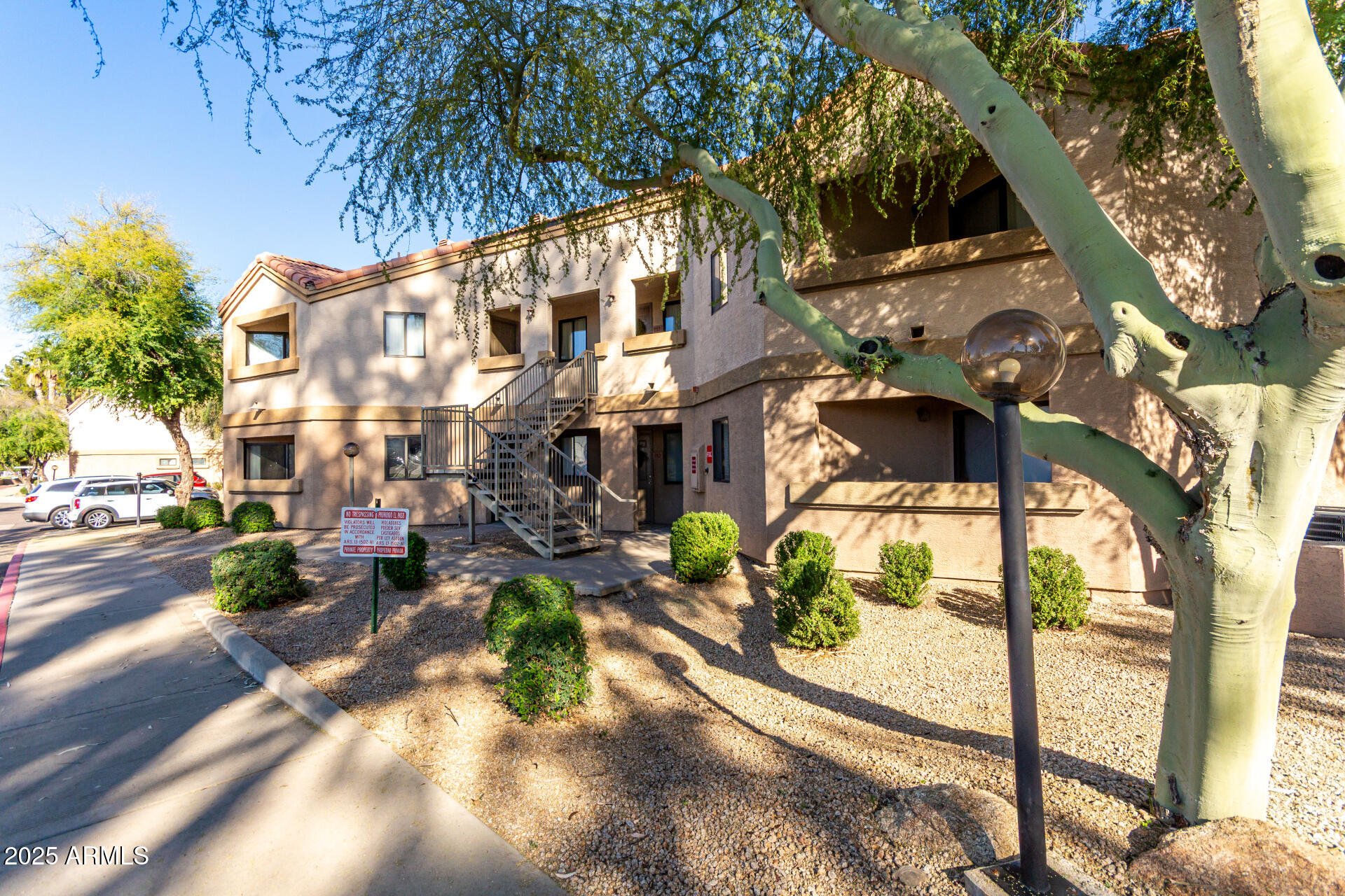 1287 N ALMA SCHOOL Road 182