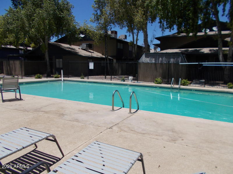 286 W PALOMINO Drive 23