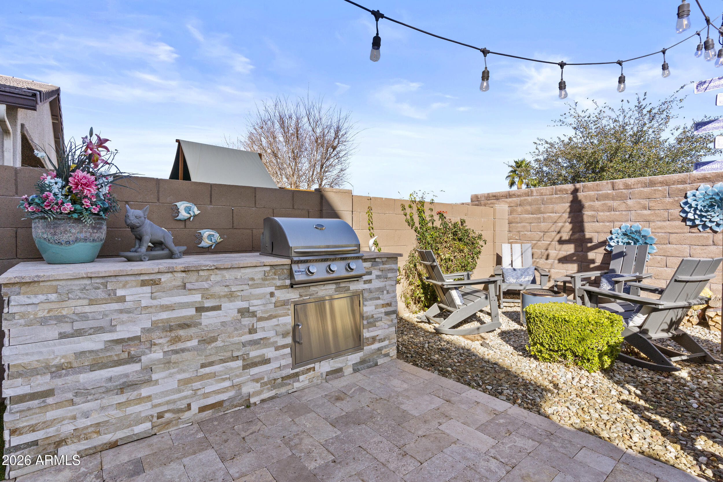 10134 W CASHMAN Drive