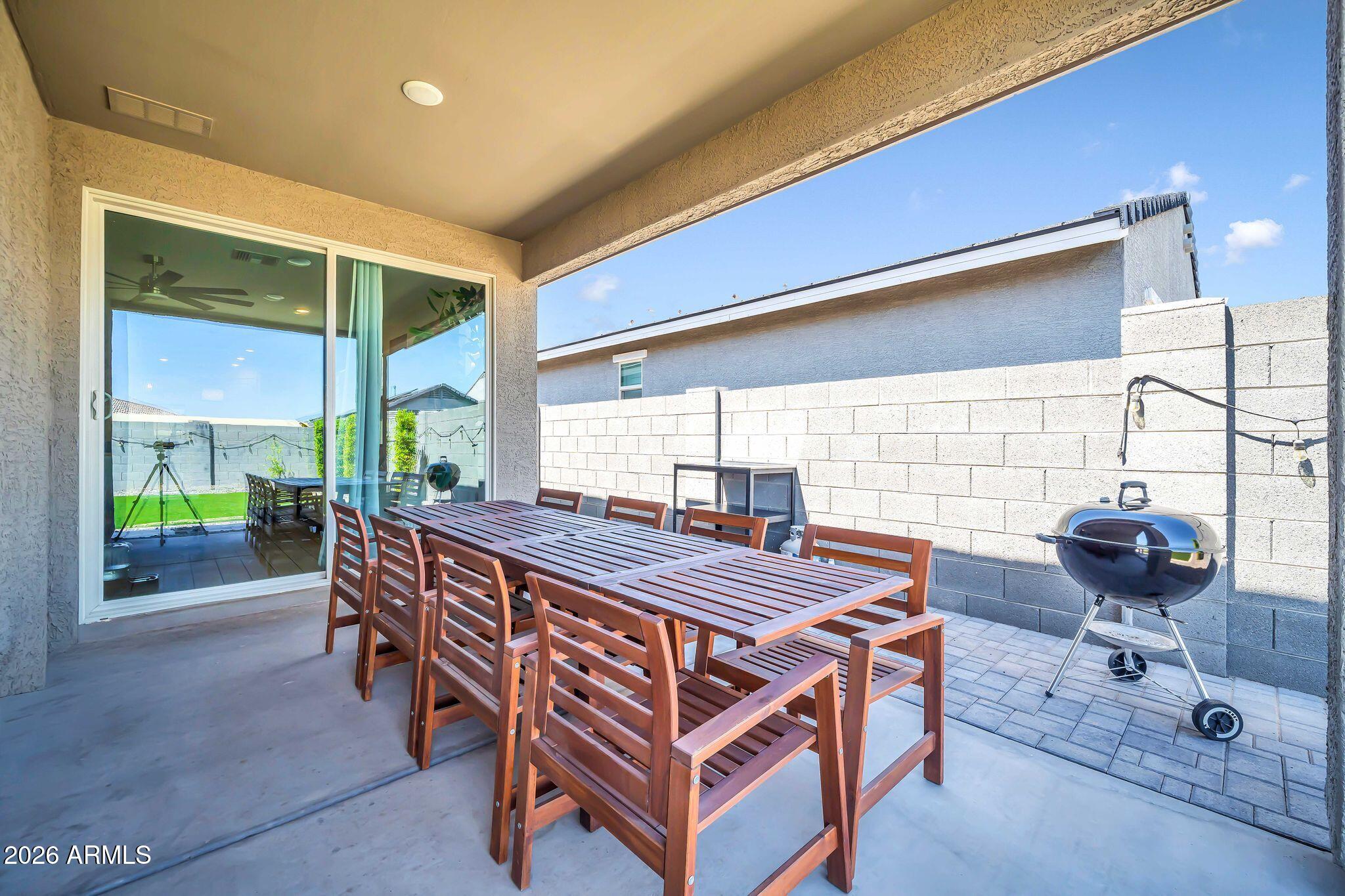 6838 W BETH Drive