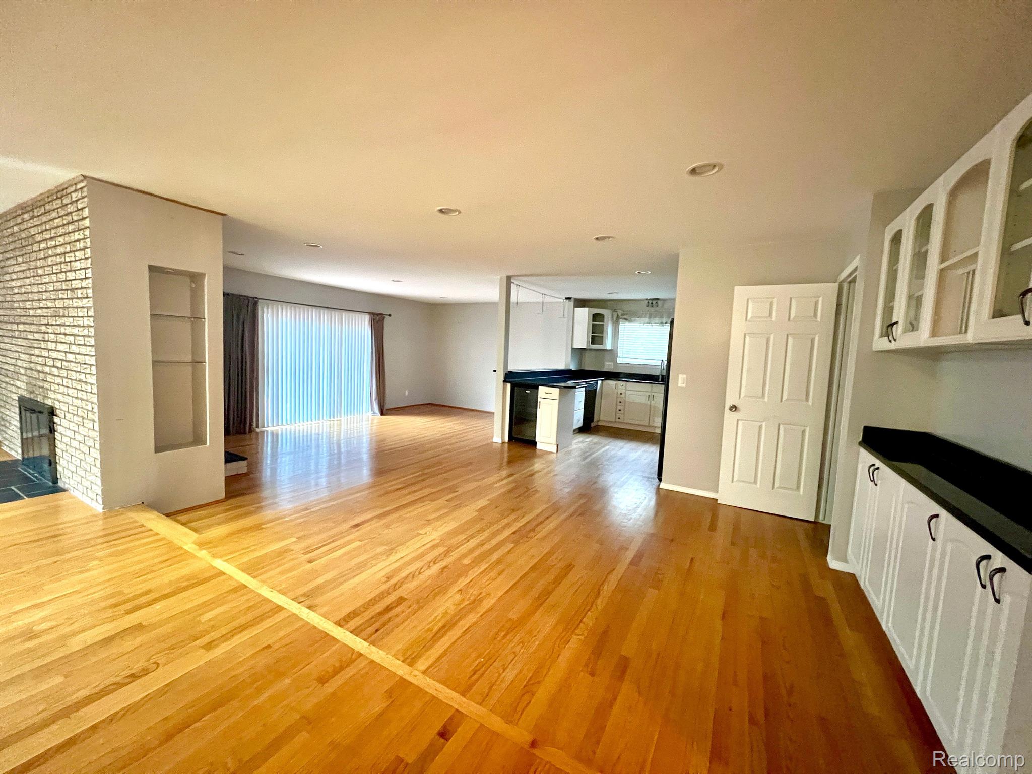 2090 Jeffrey Drive
