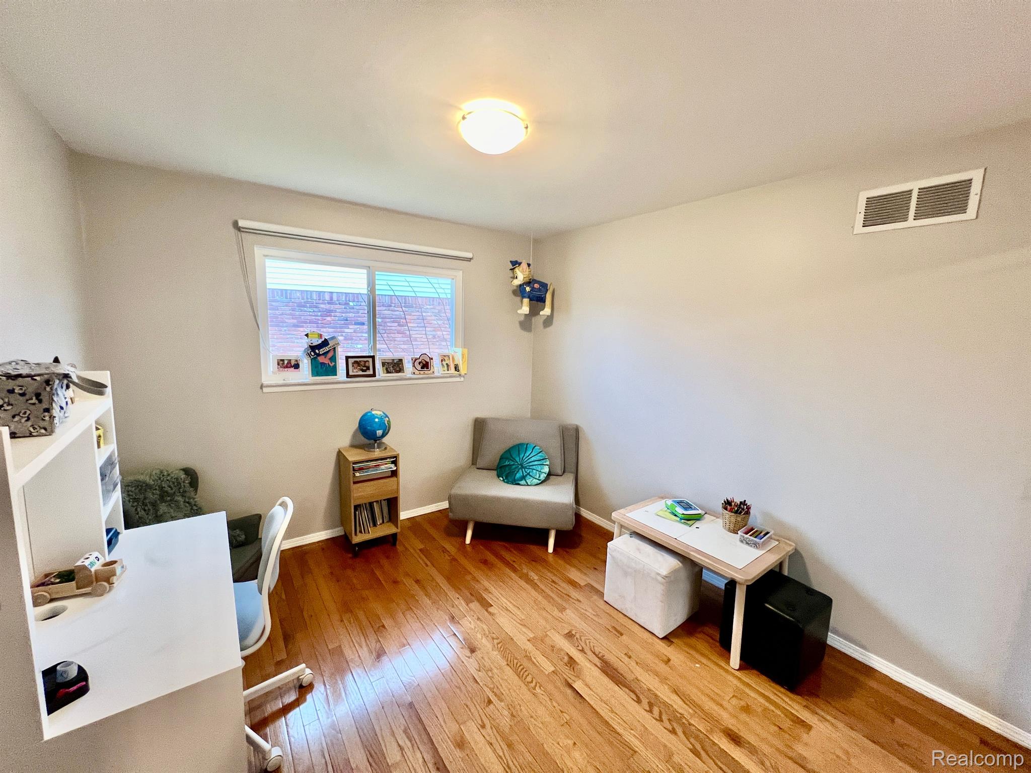 2090 Jeffrey Drive