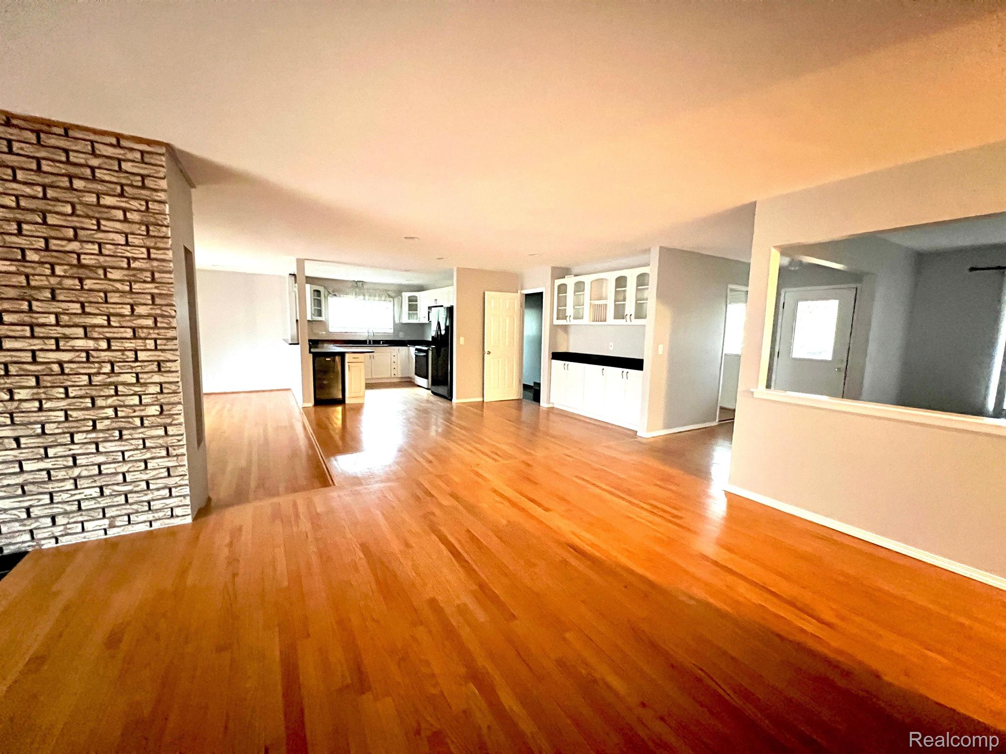 2090 Jeffrey Drive