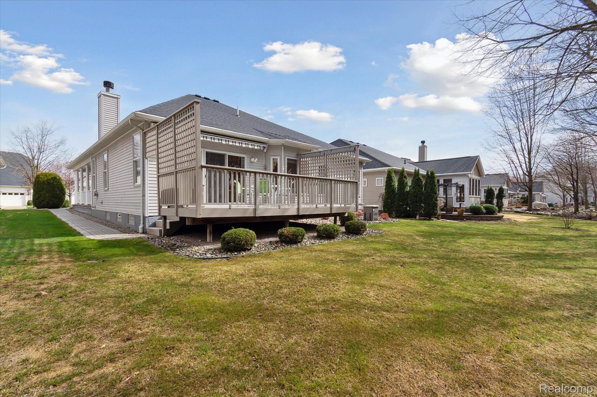 3818 Hillsdale Drive