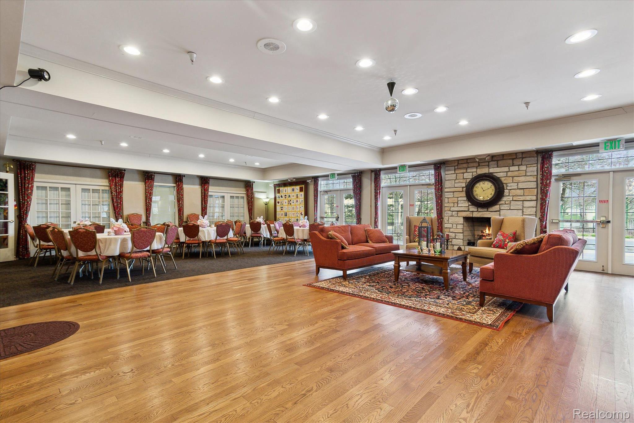 3818 Hillsdale Drive