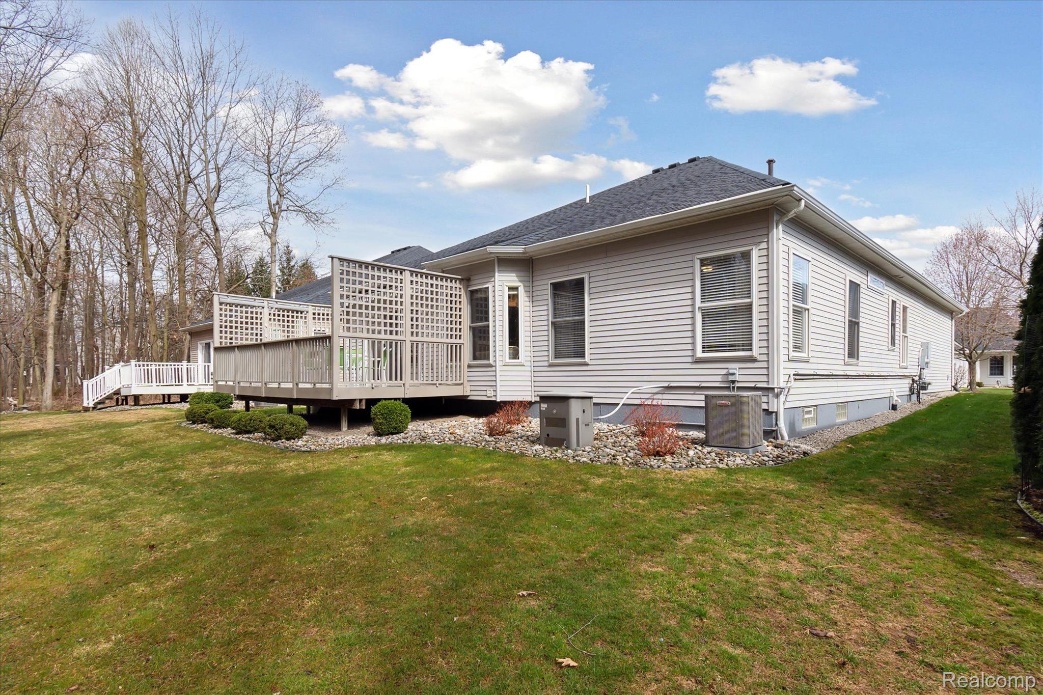 3818 Hillsdale Drive