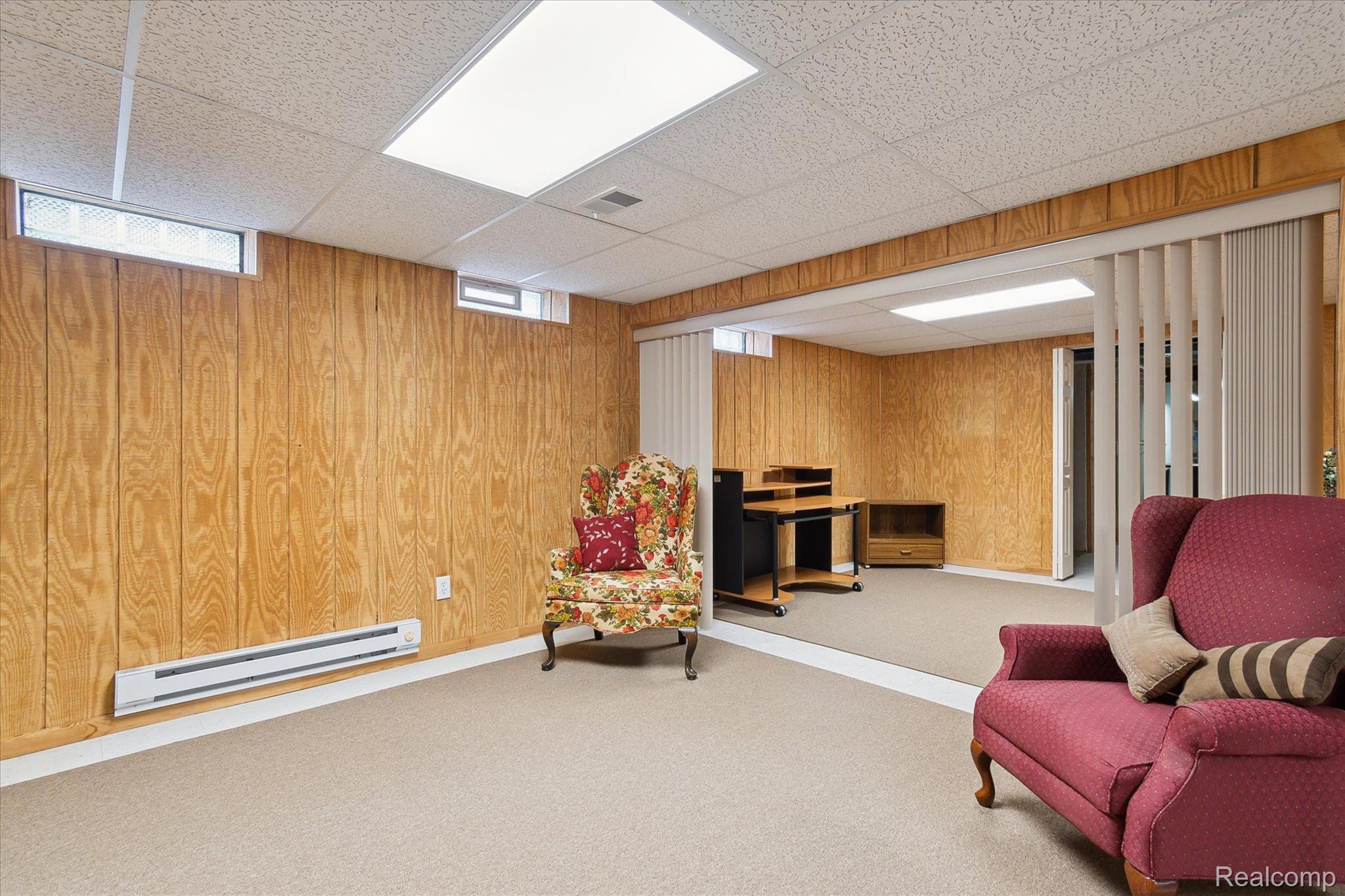3818 Hillsdale Drive