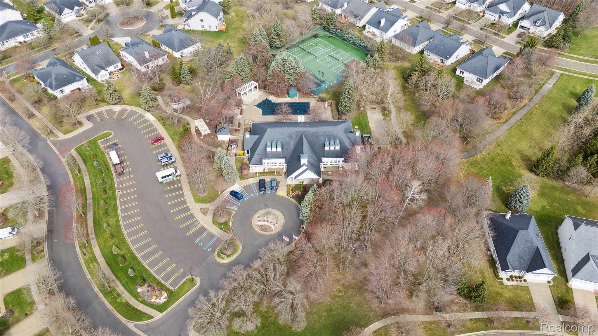 3818 Hillsdale Drive