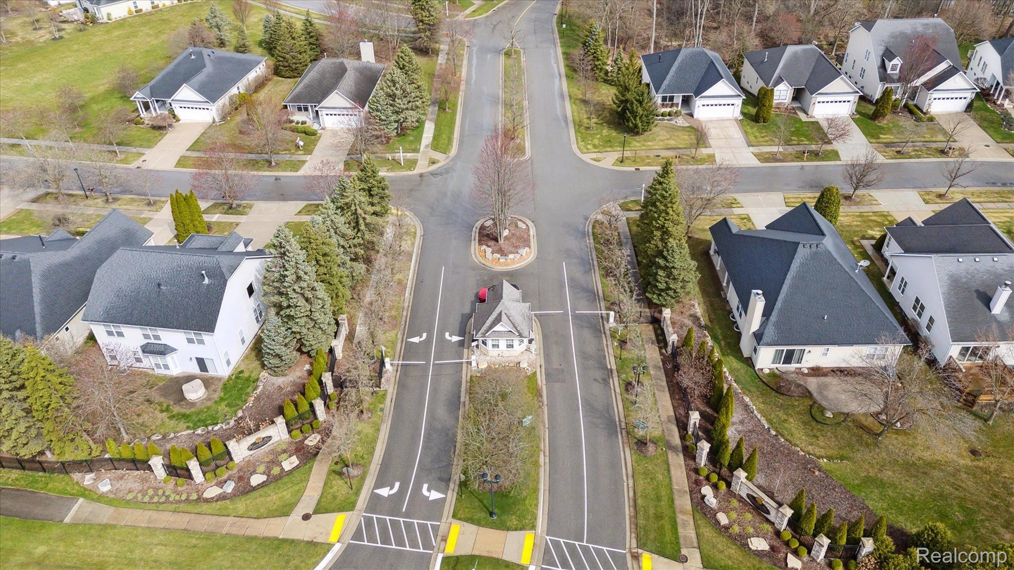 3818 Hillsdale Drive