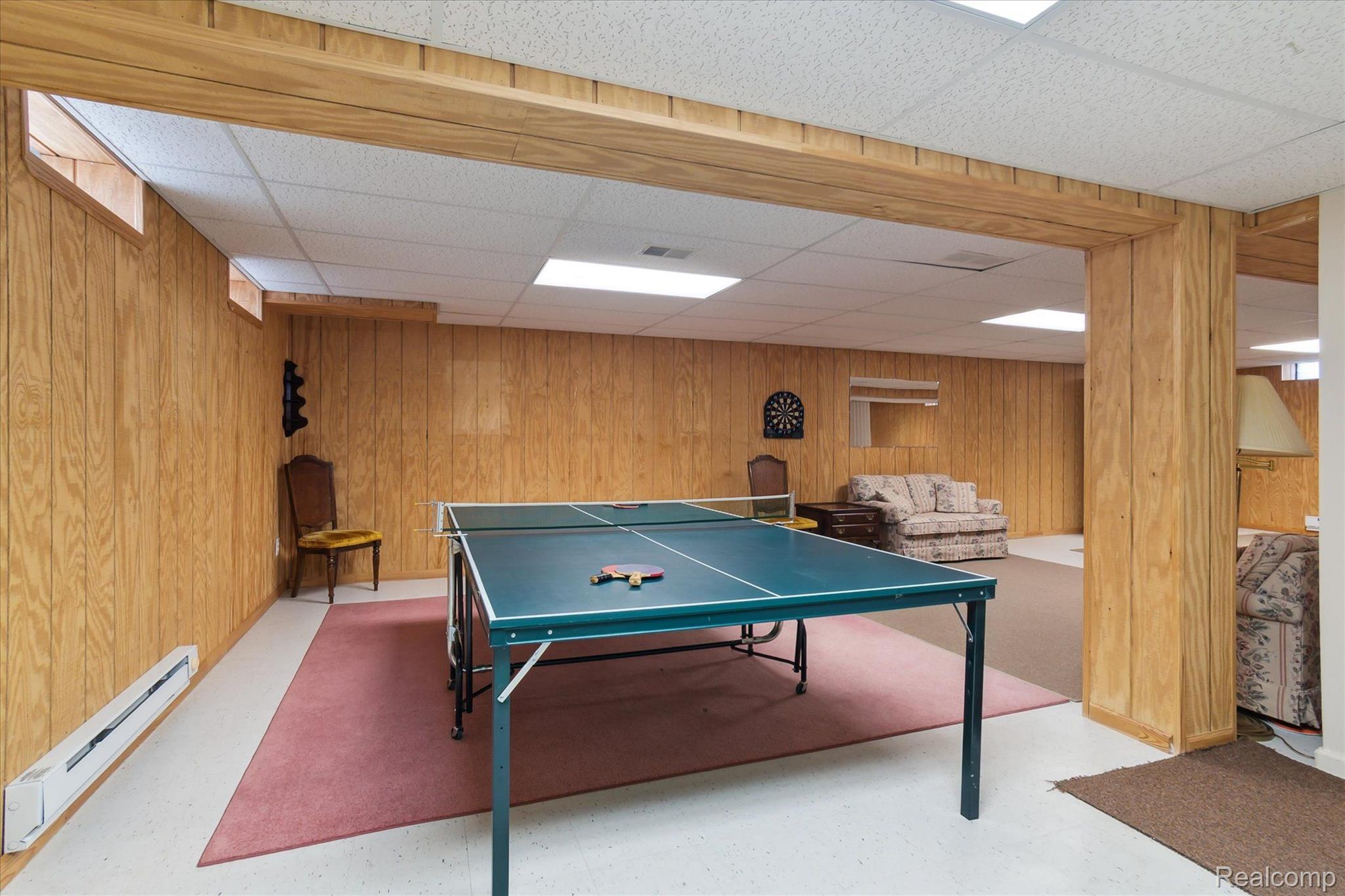 3818 Hillsdale Drive