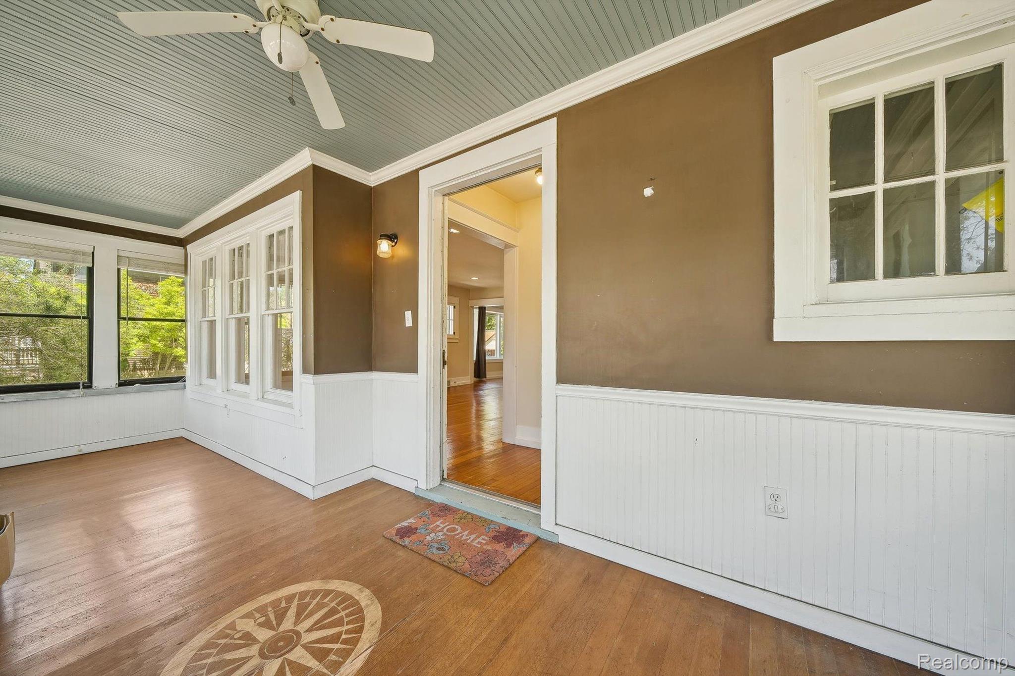 601 S Kenwood Avenue