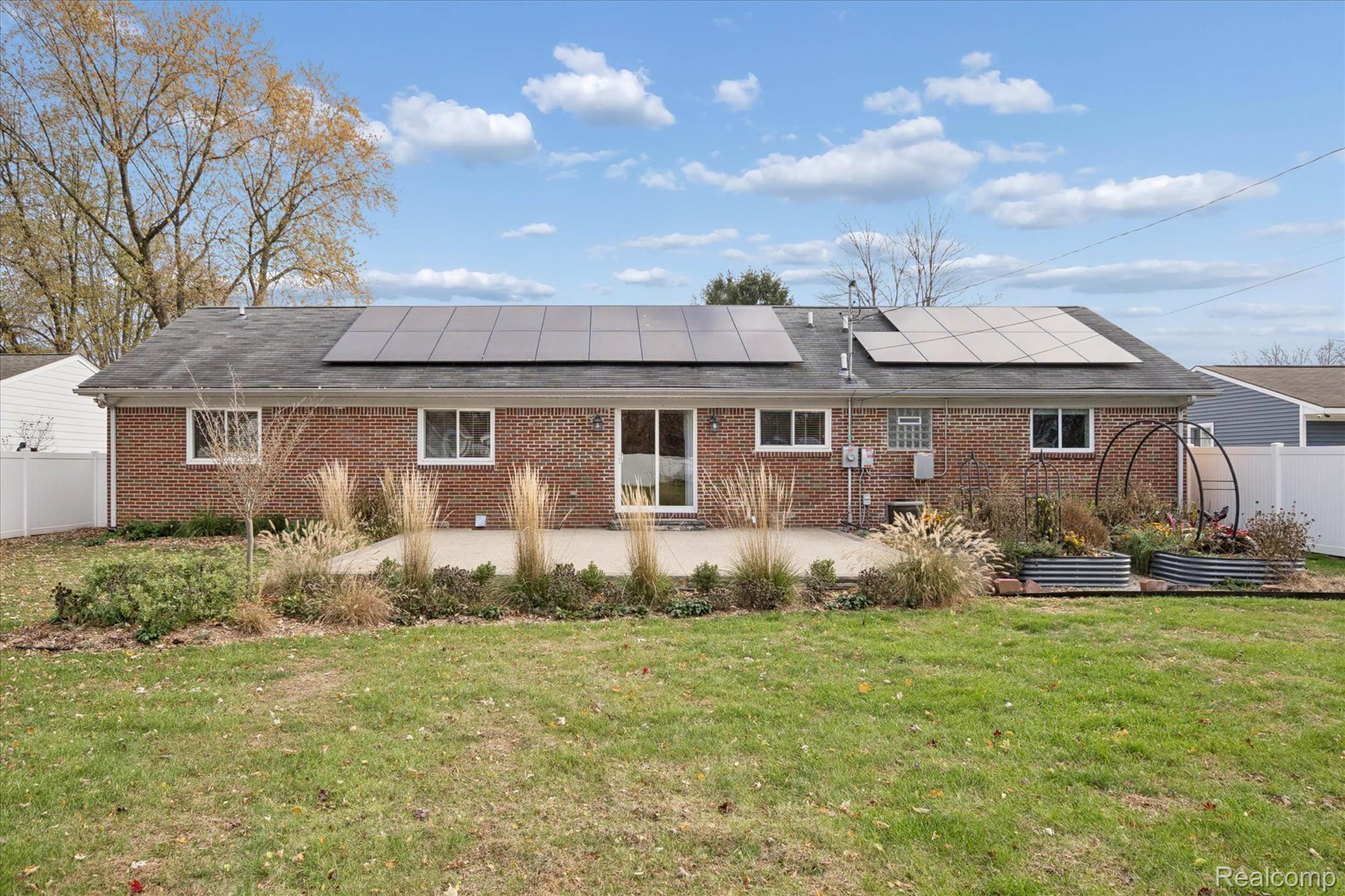 45567 Gable Inn Street