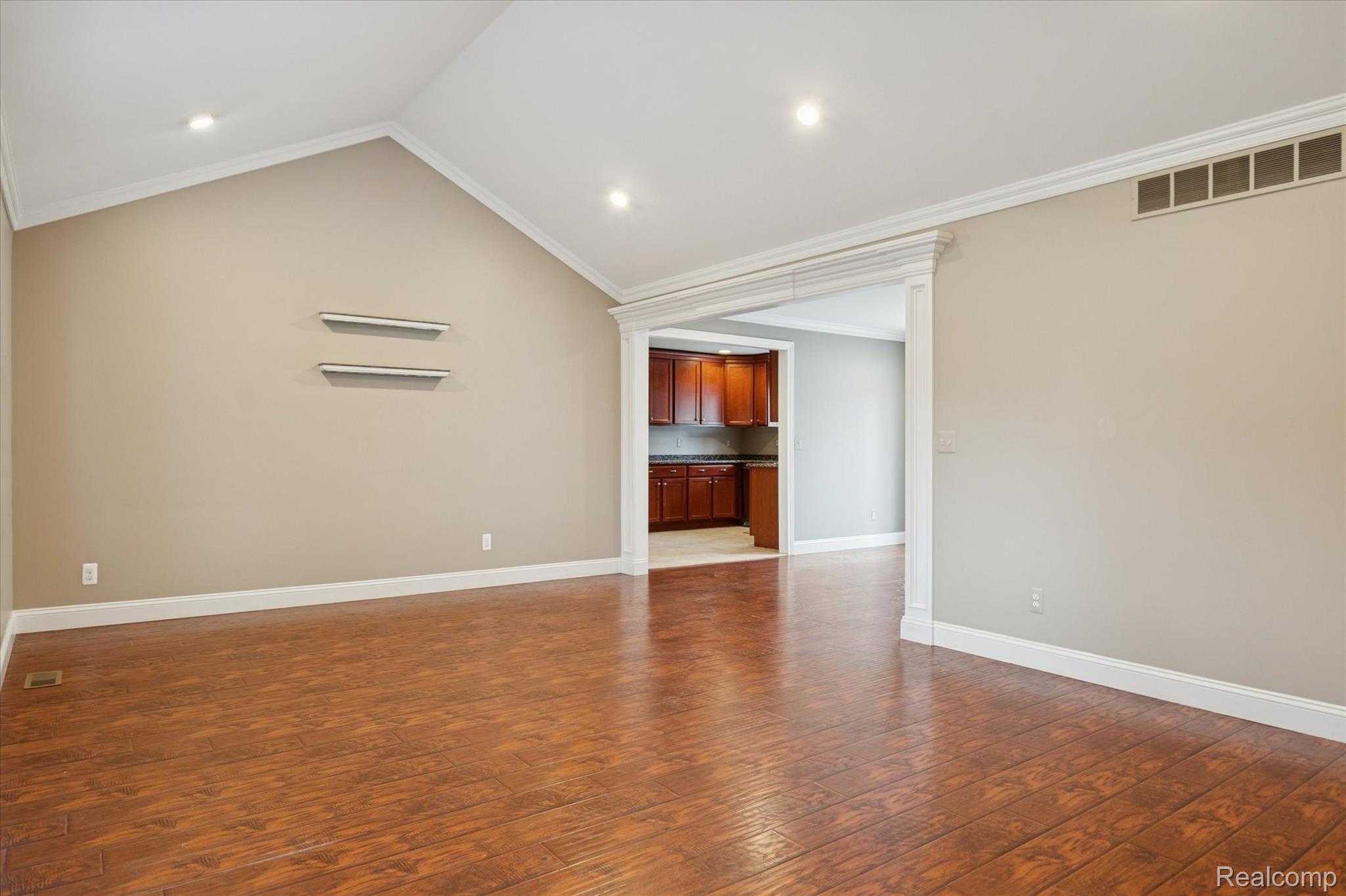 45567 Gable Inn Street