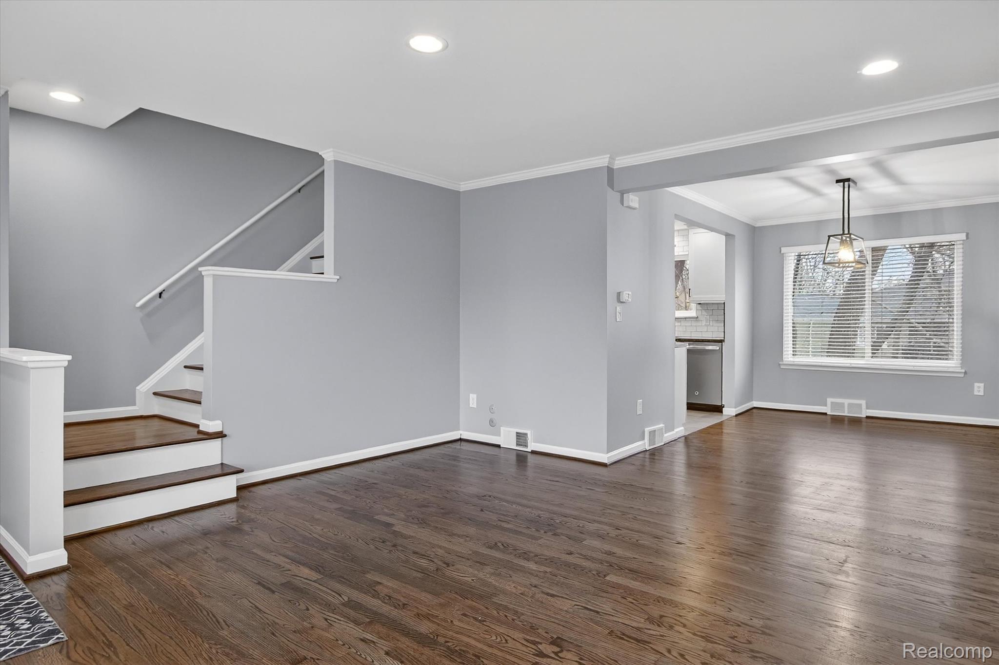 1043 N Old Woodward Avenue 2