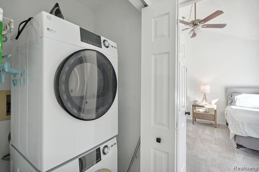 677 E Lincoln Street Unit: 4