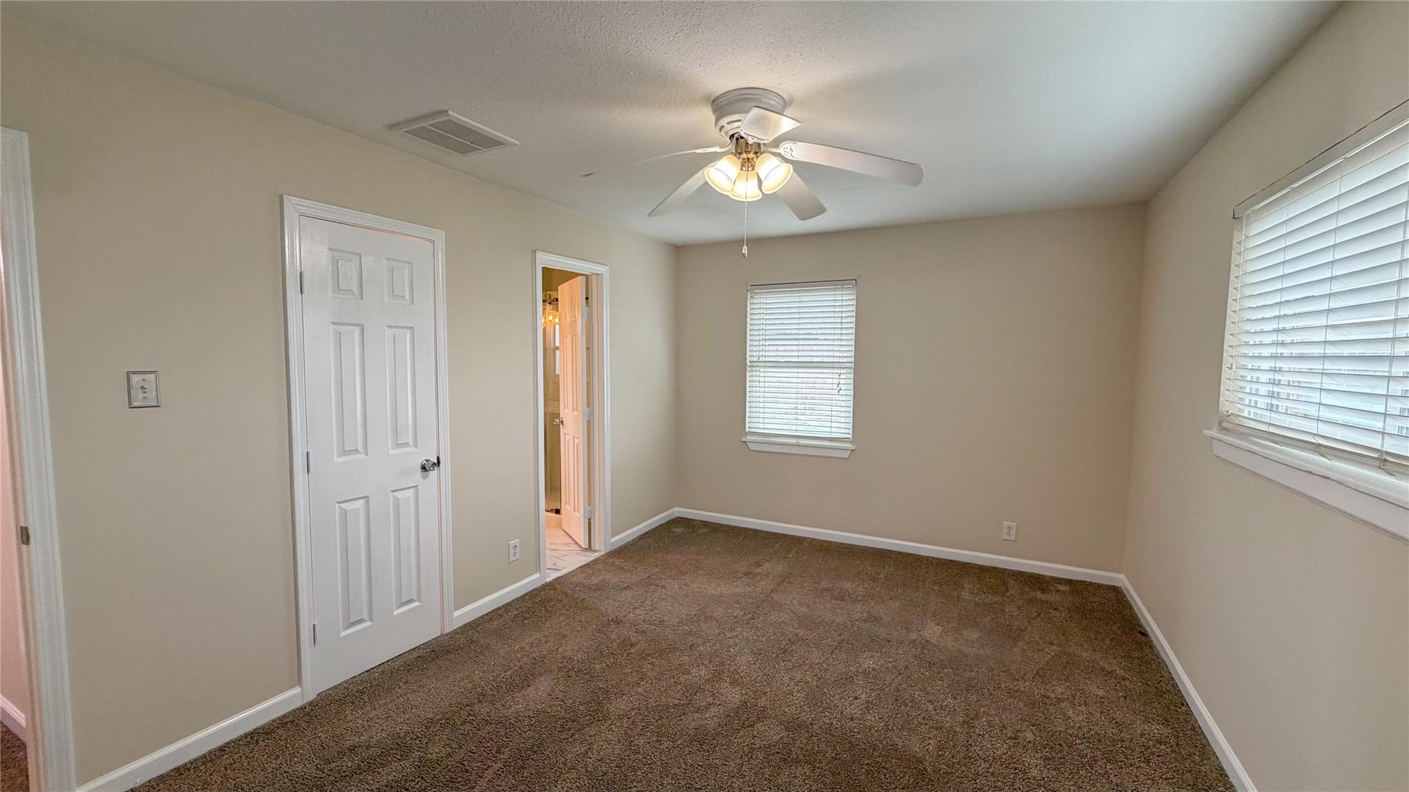 1808 Dolphin Drive