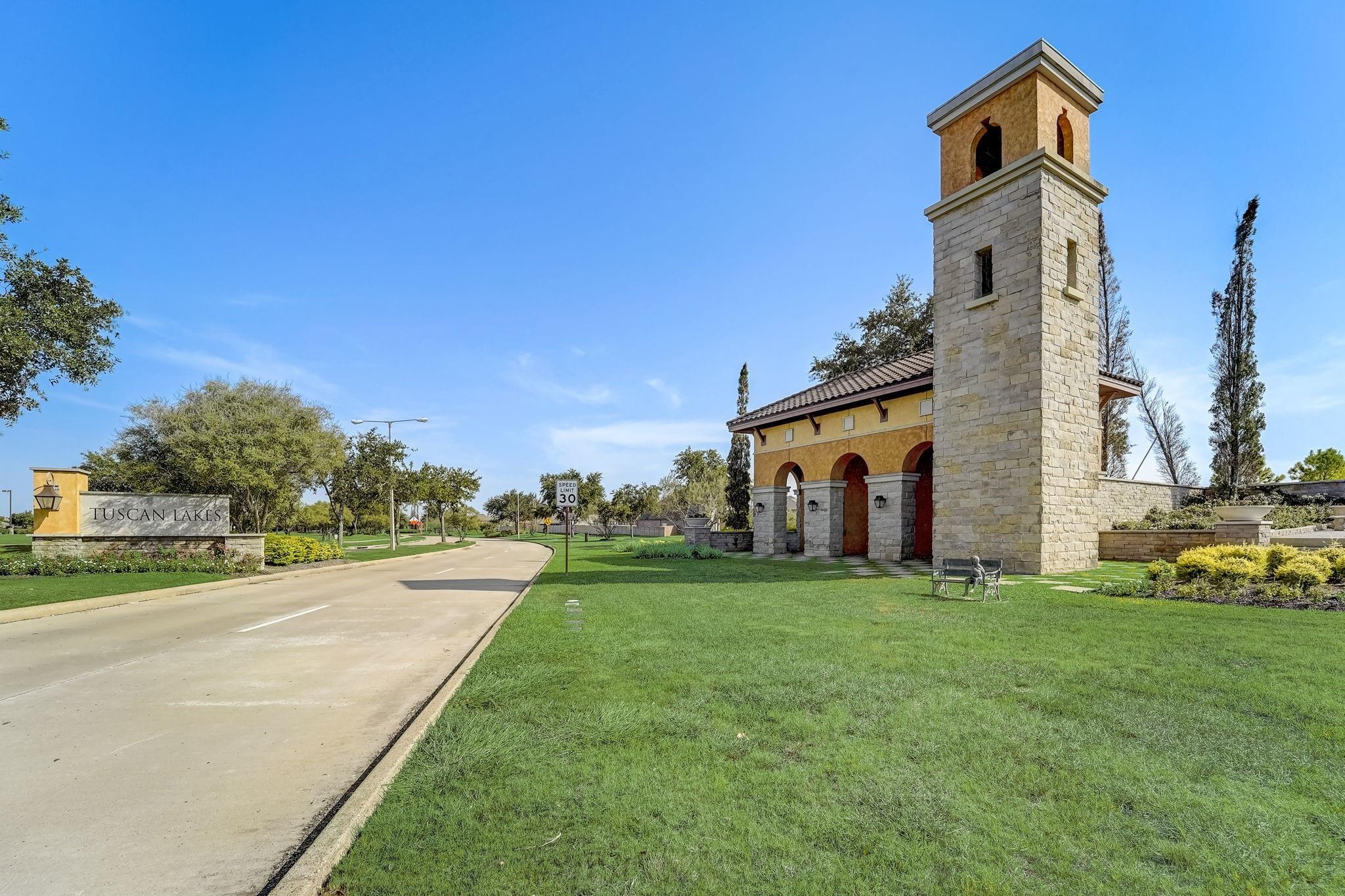 2622 Pisoni Lane