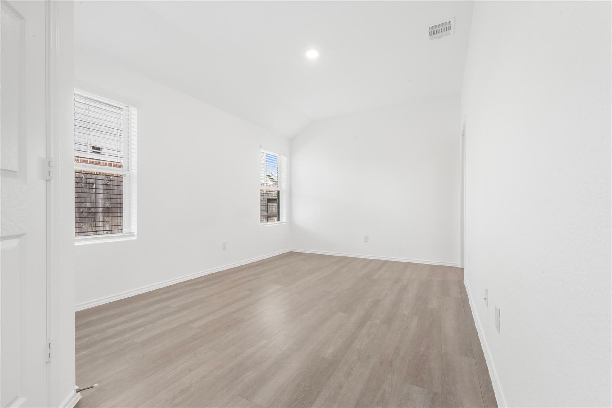 14518 Broadbury Pond Road