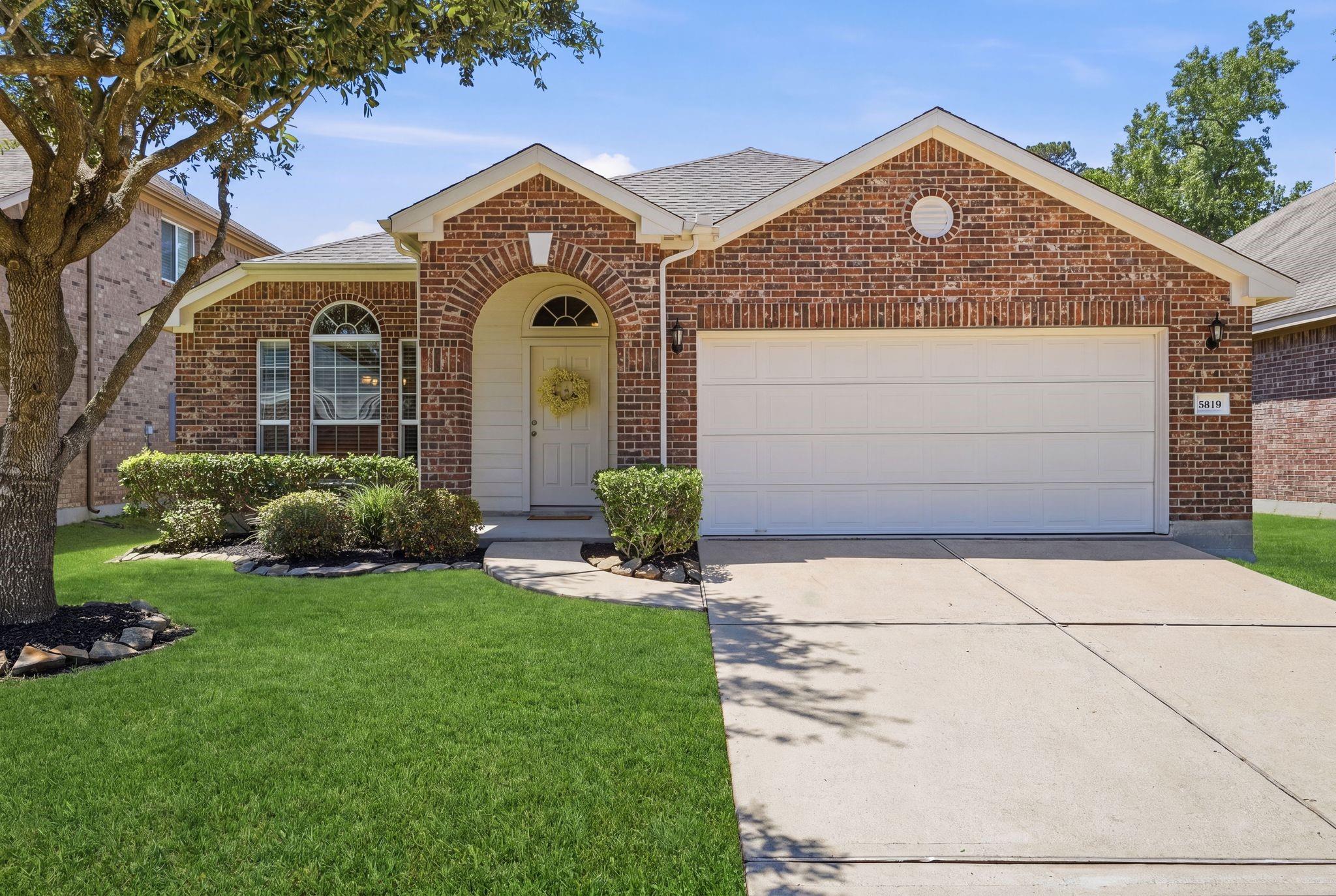 5819 Deleon Trail Drive