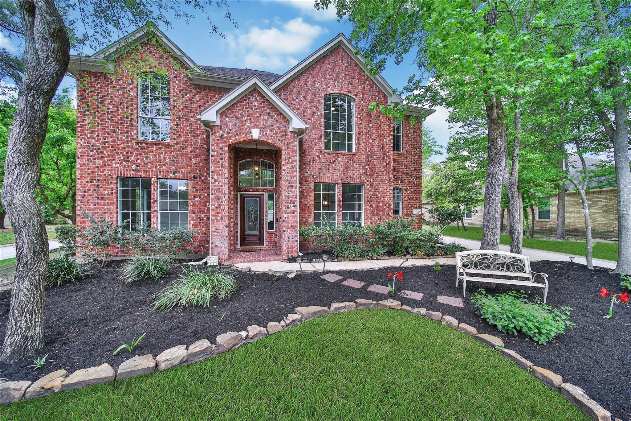 3 Murmuring Creek Place