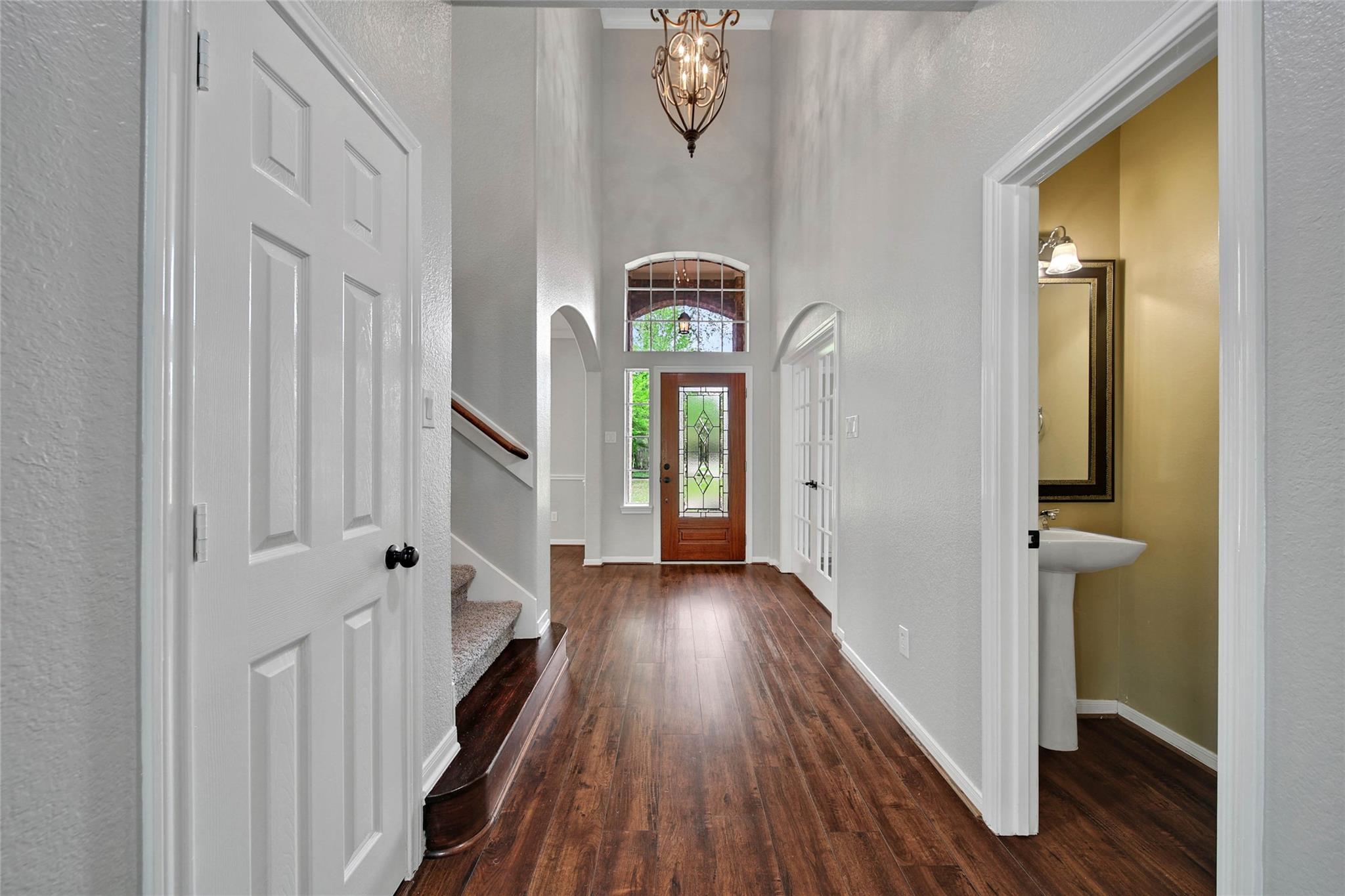 3 Murmuring Creek Place