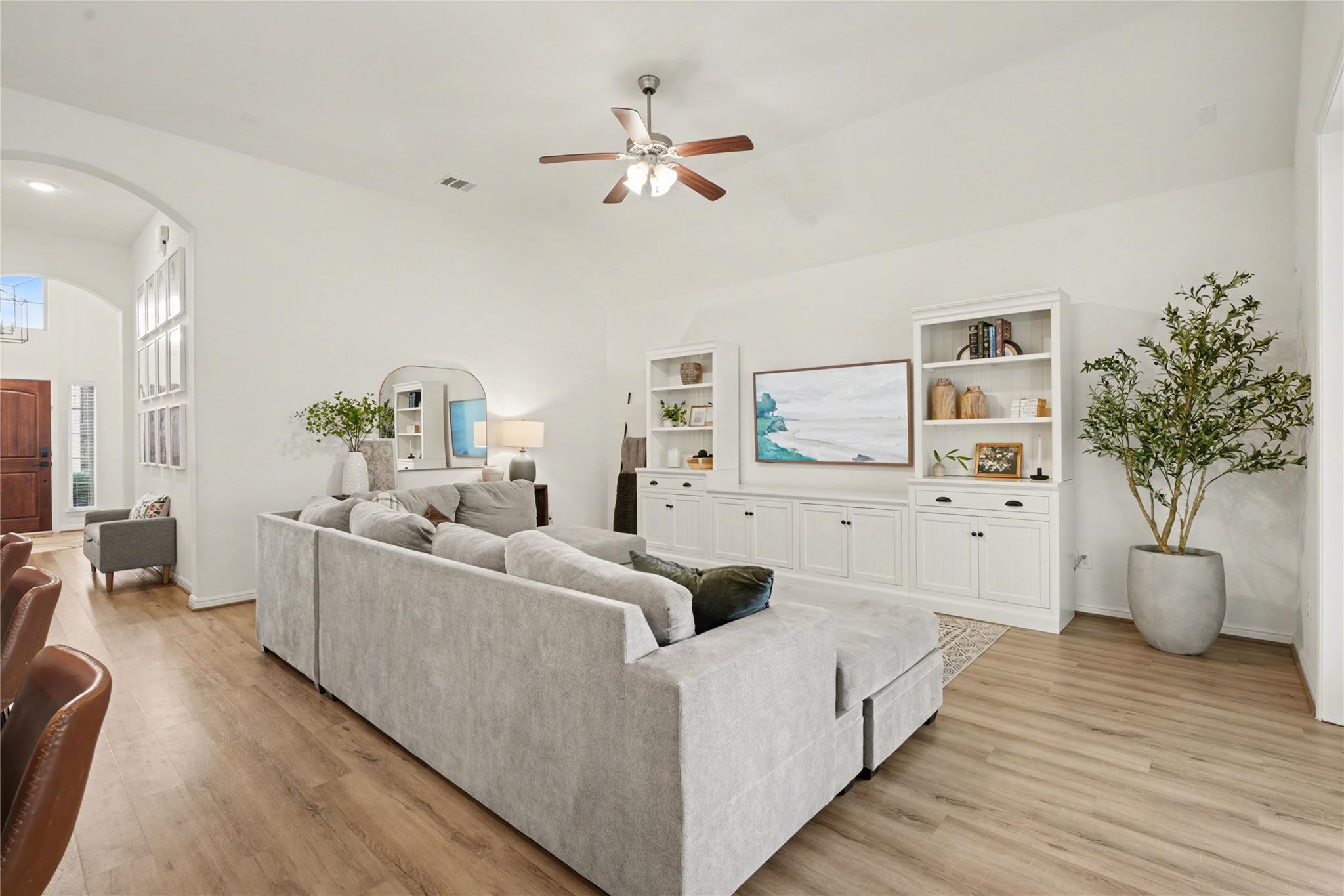 2303 Tobarra Lane