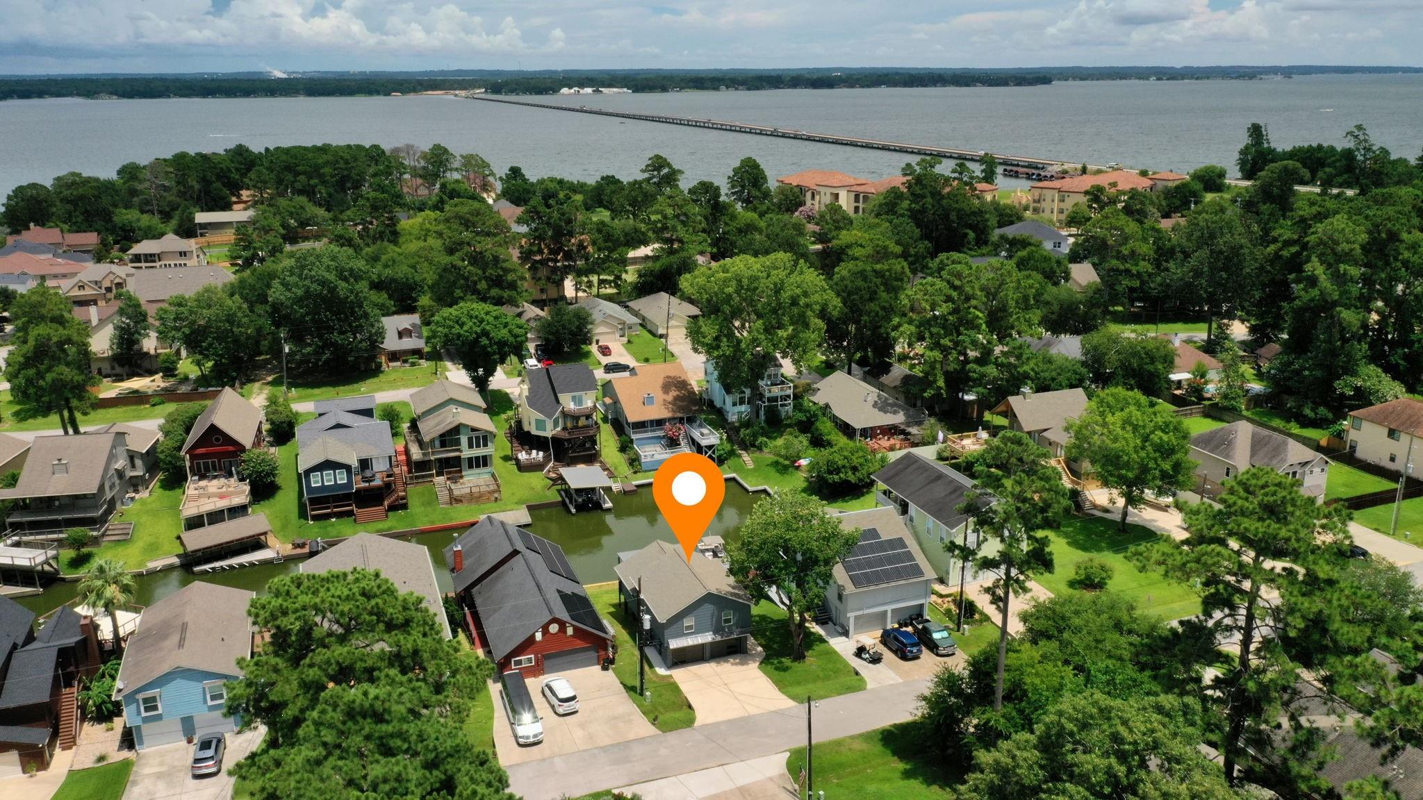 128 Clear Water Street W