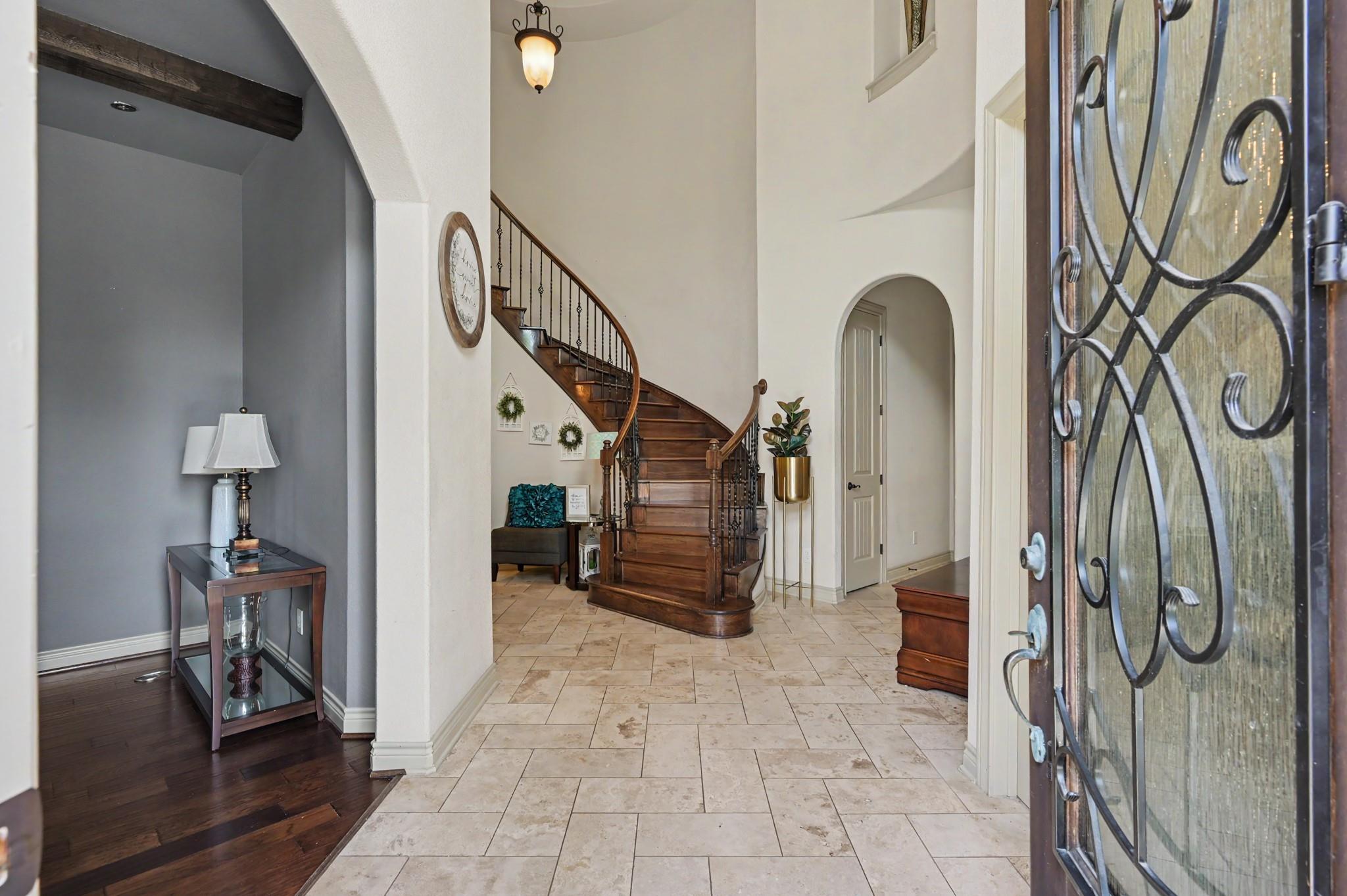 2807 Alan Lake Lane