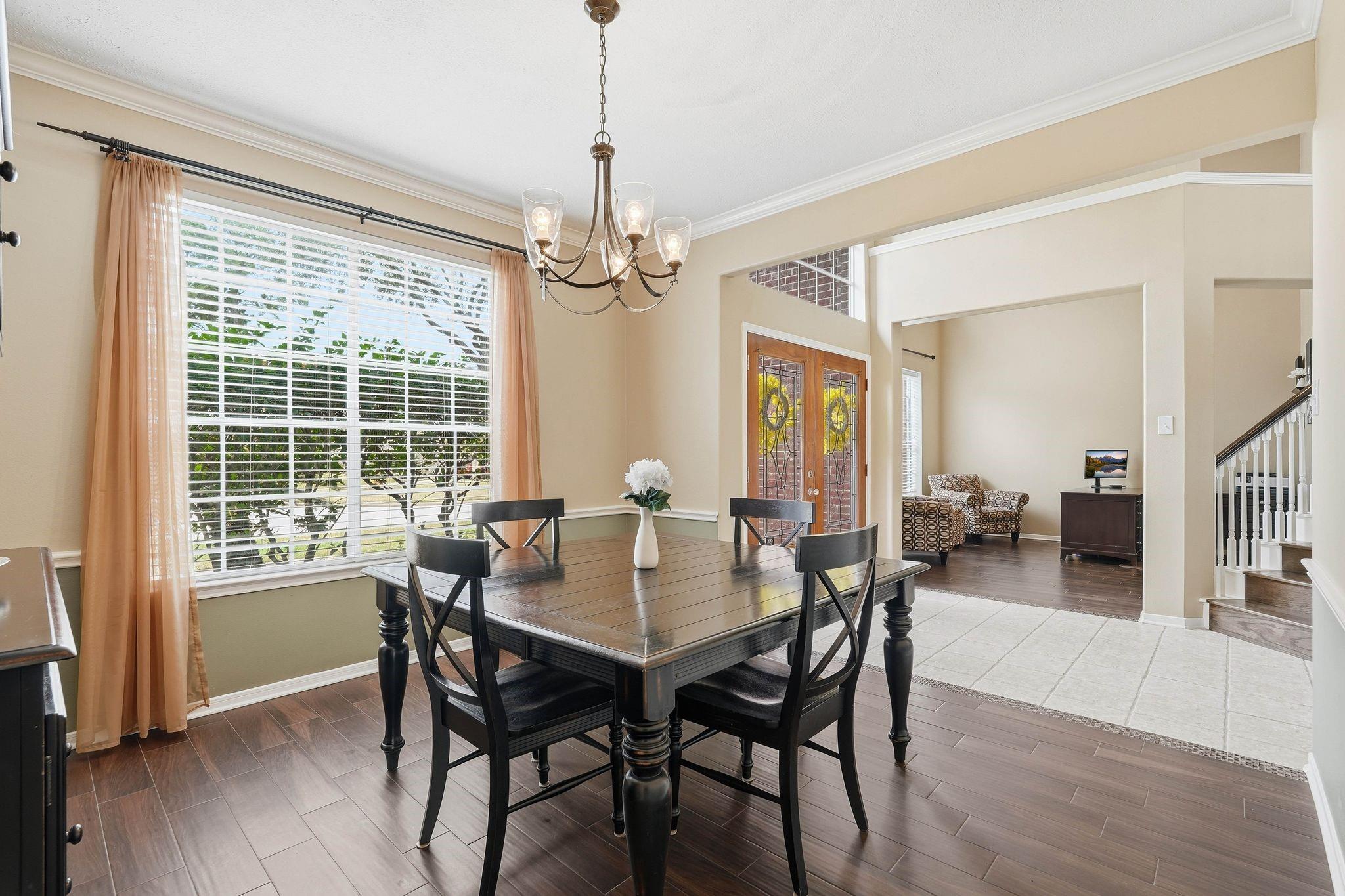 2515 Woodsboro Drive