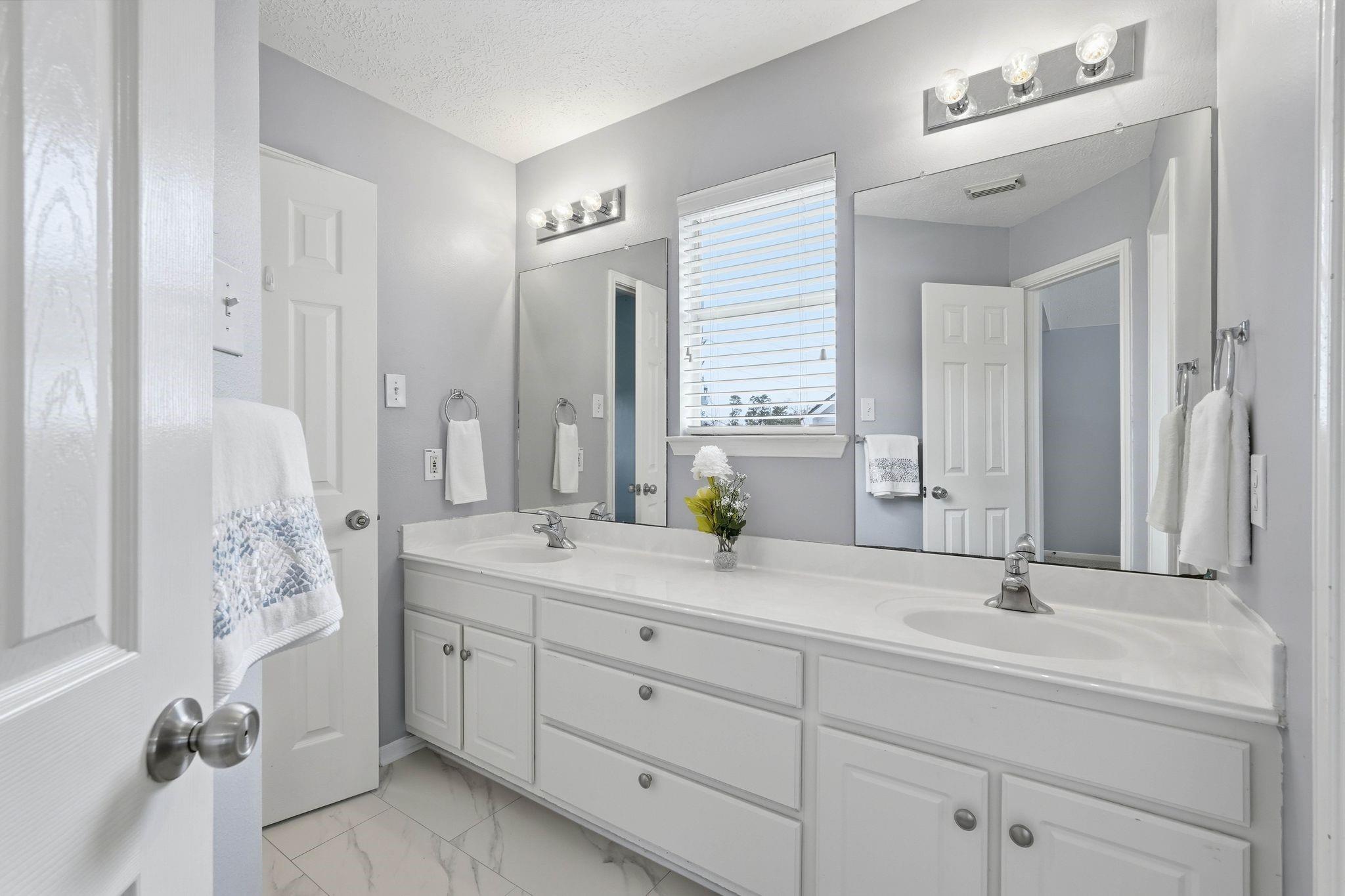 2515 Woodsboro Drive