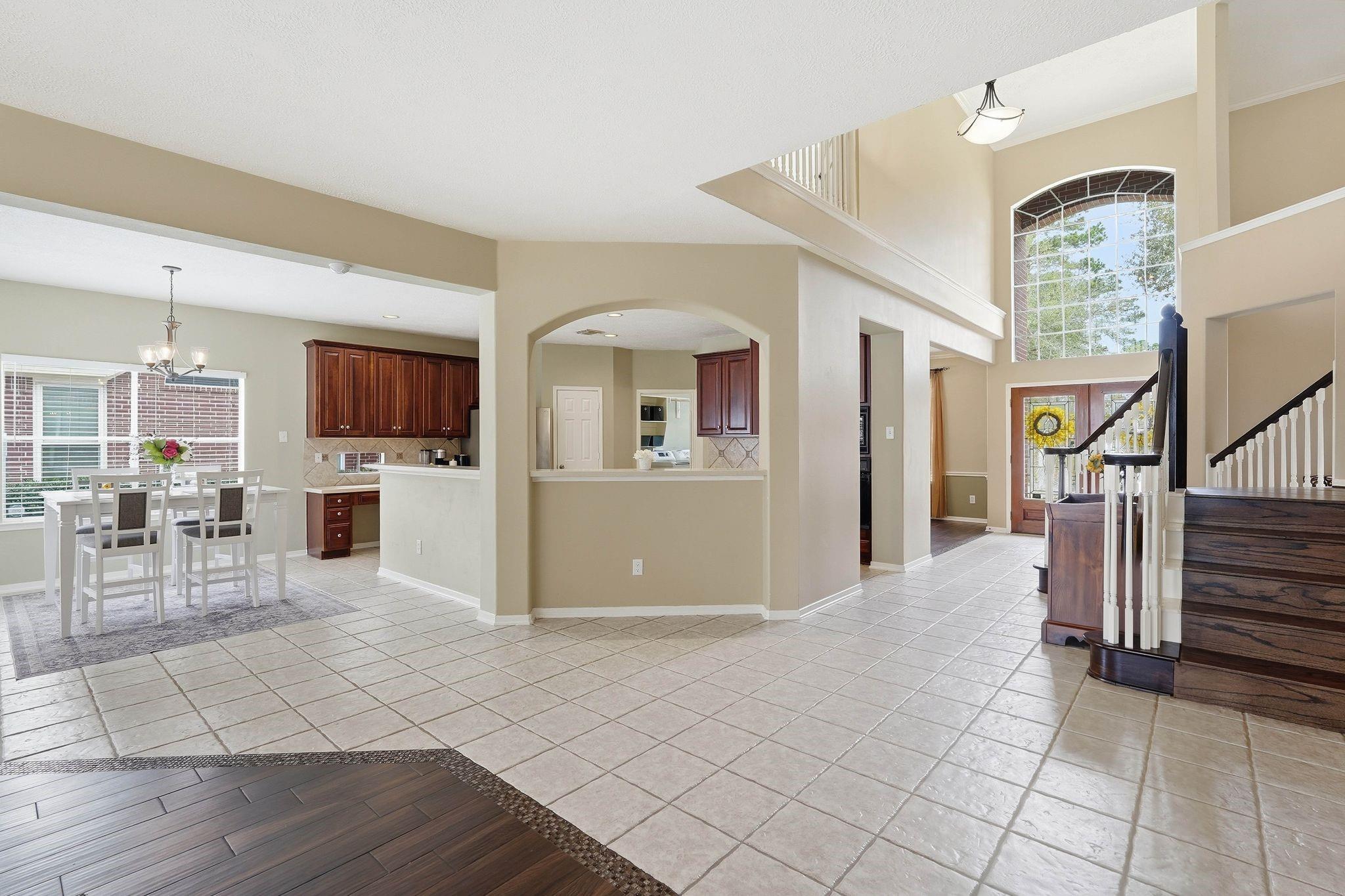 2515 Woodsboro Drive