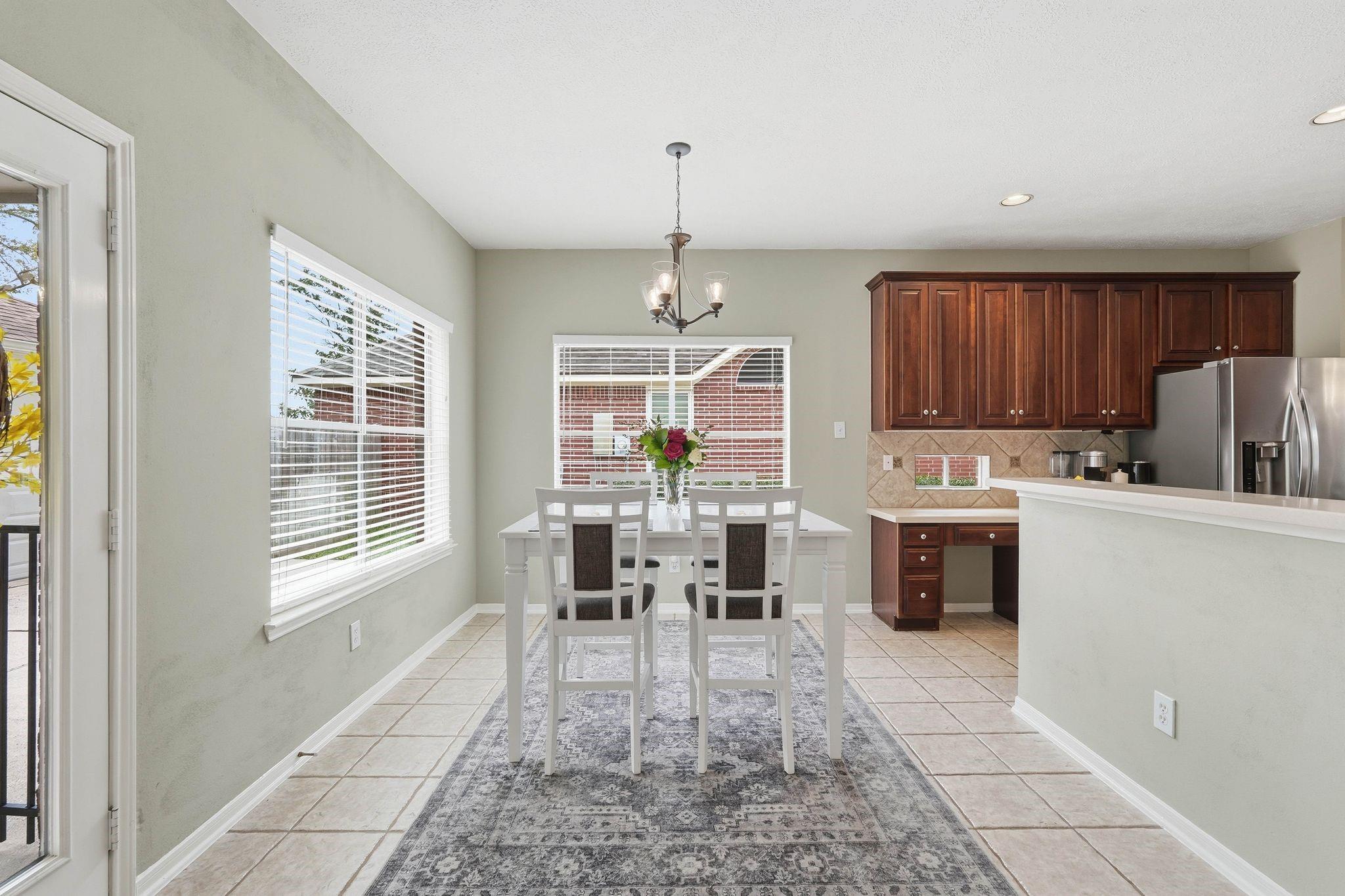 2515 Woodsboro Drive