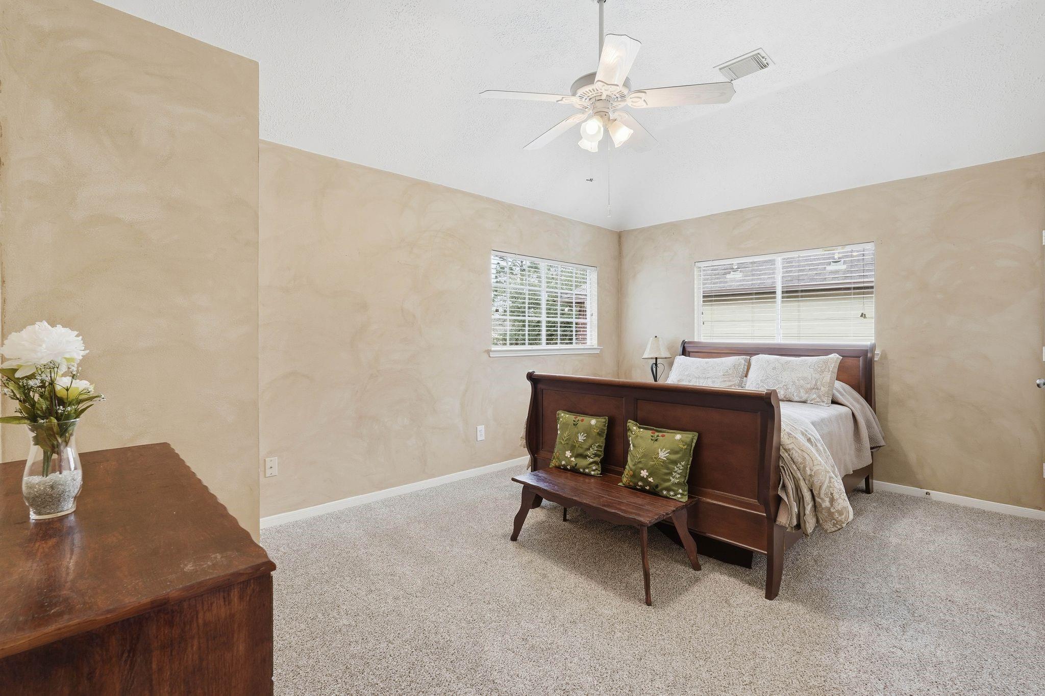 2515 Woodsboro Drive