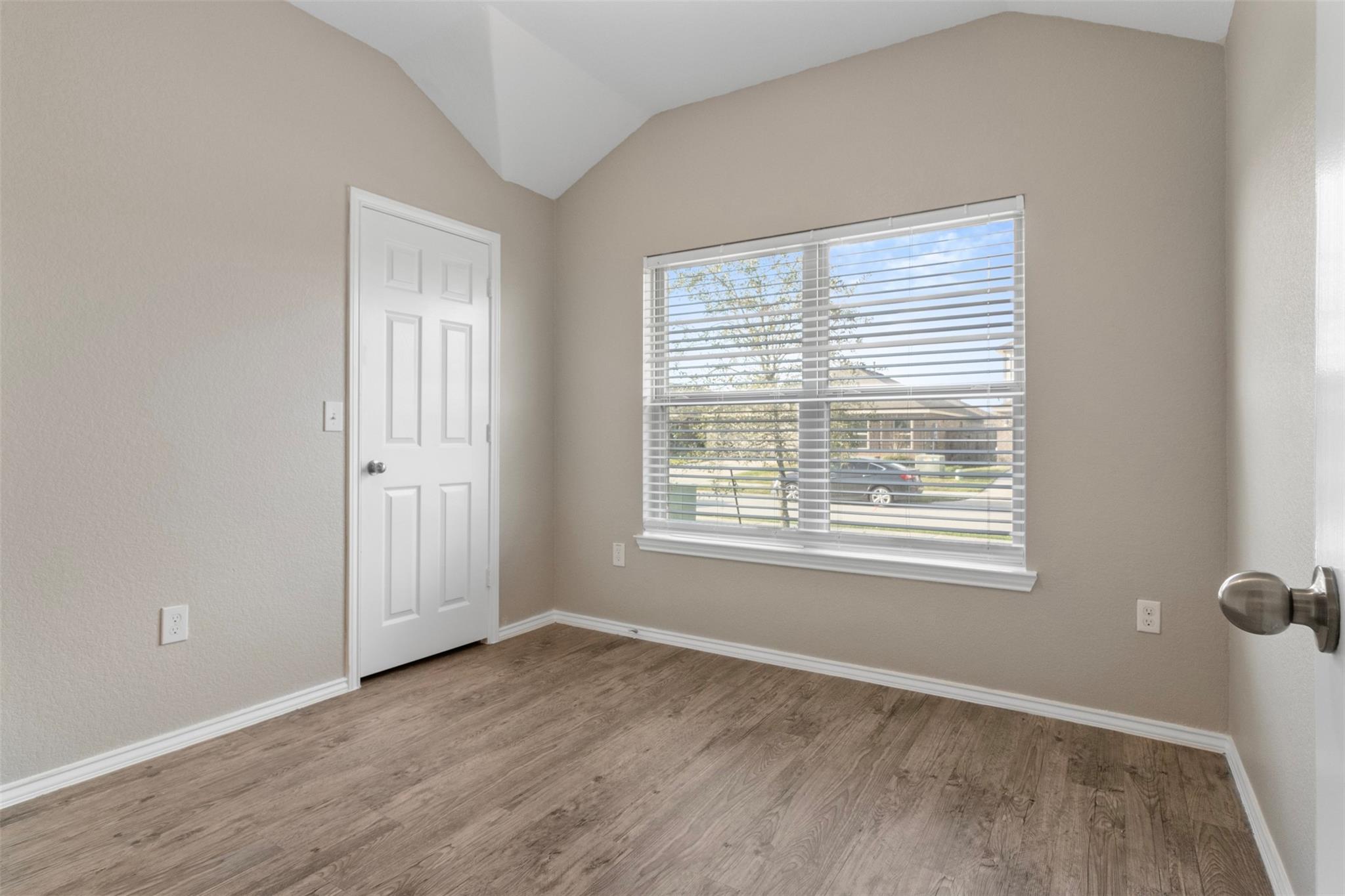 20938 Canary Wood Lane