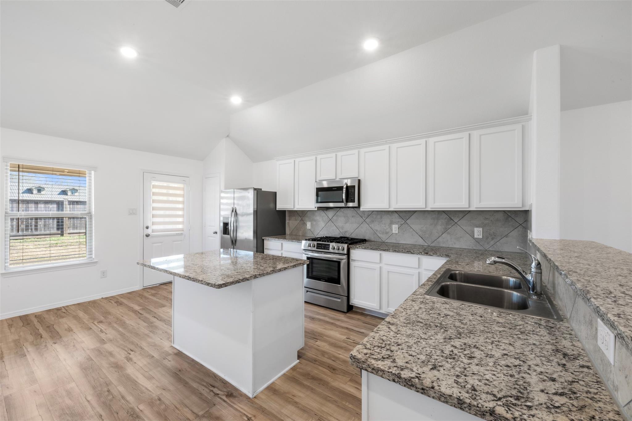 3714 Mccrary Falls Way