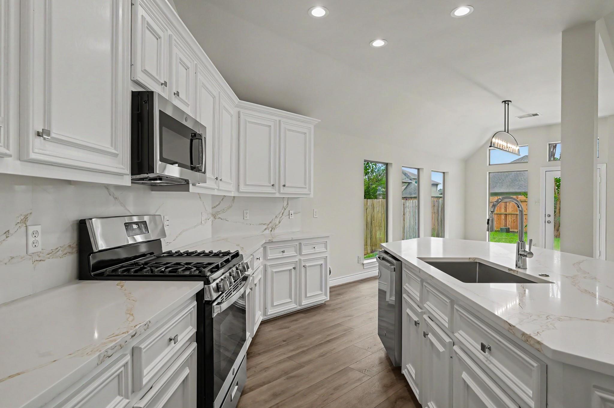 1414 Laura Hills Lane