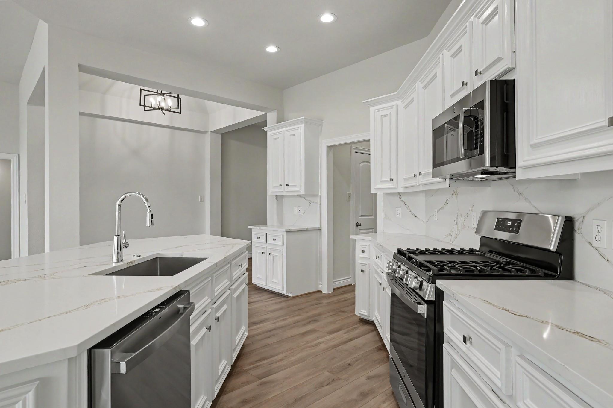 1414 Laura Hills Lane