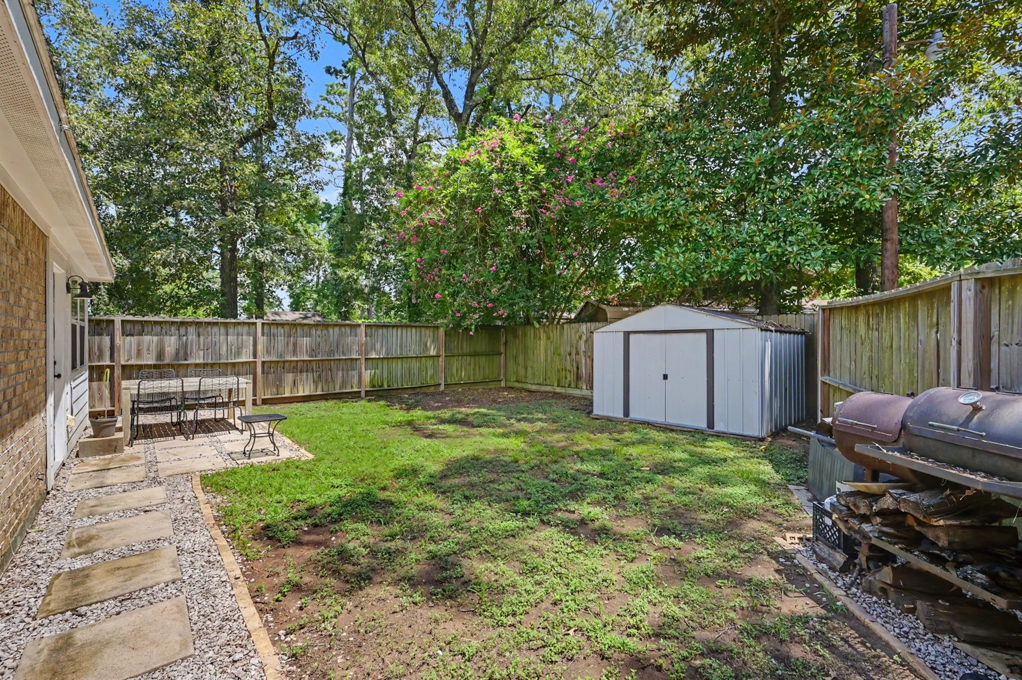 9589 Thousand Oaks Loop