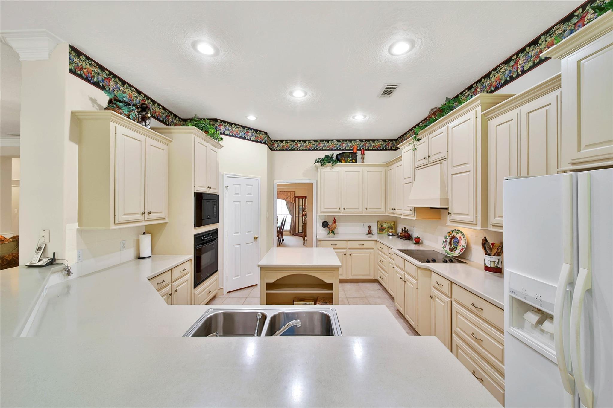 2601 Woods Estates Drive