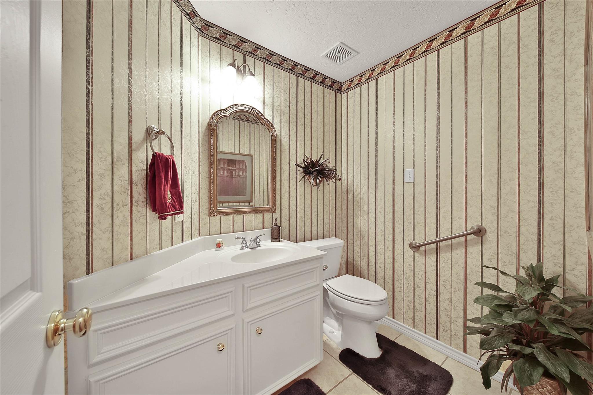 2601 Woods Estates Drive