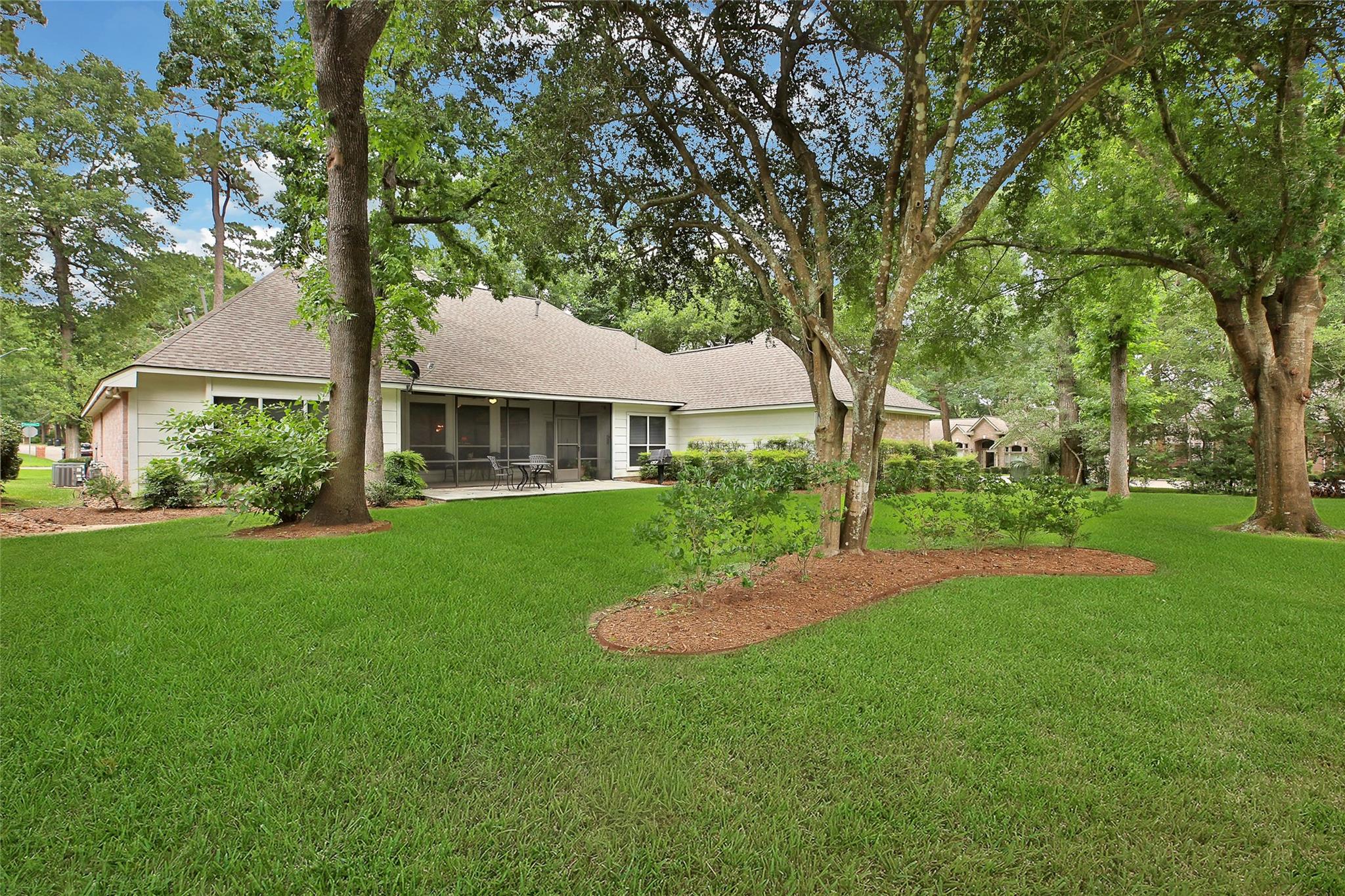 2601 Woods Estates Drive
