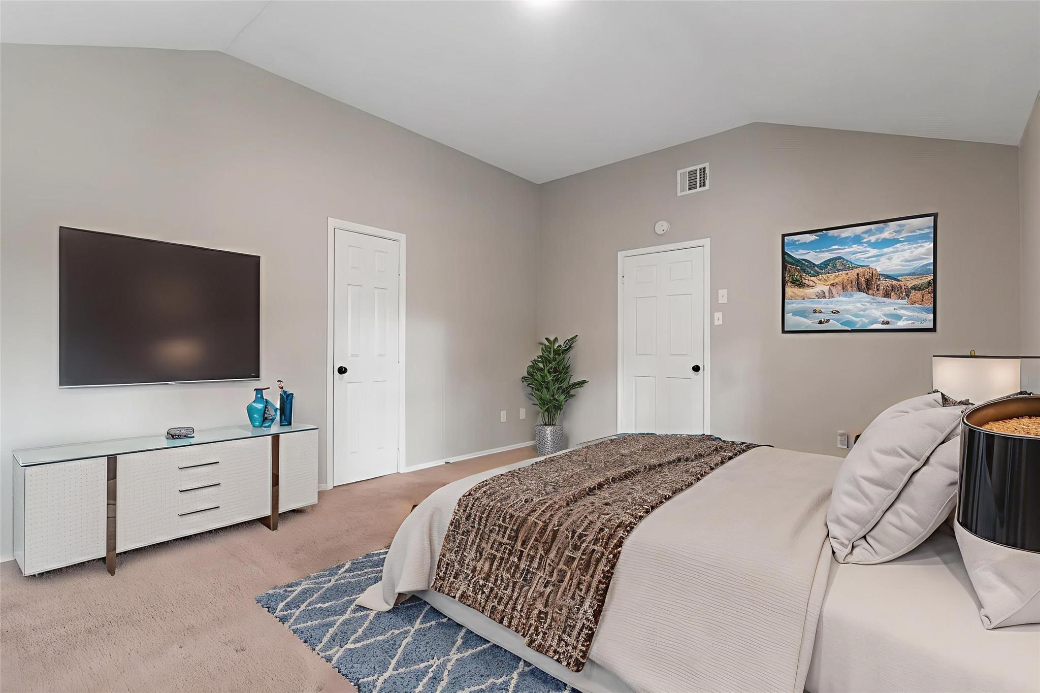 102 Summer Crest Circle