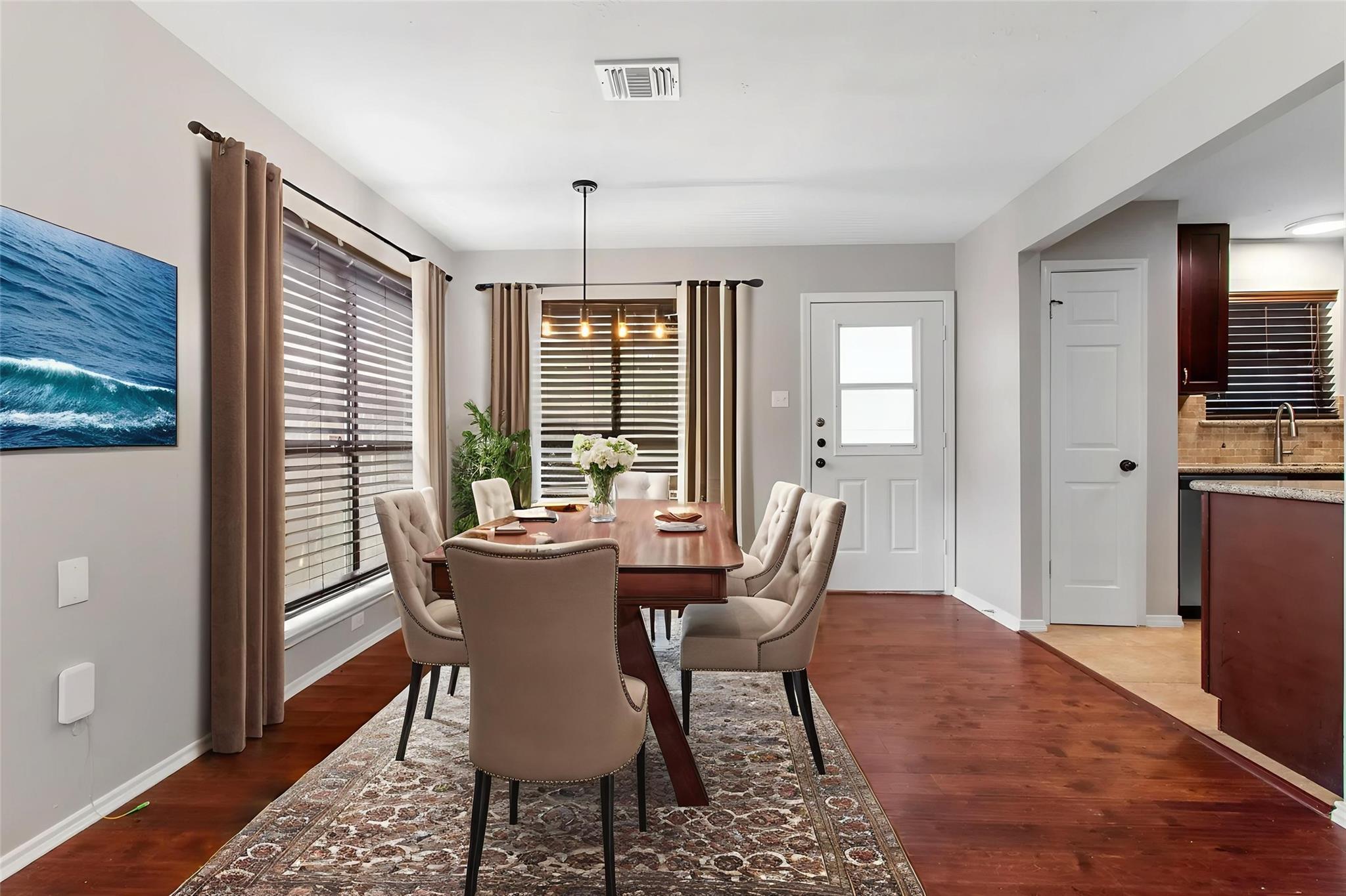 102 Summer Crest Circle