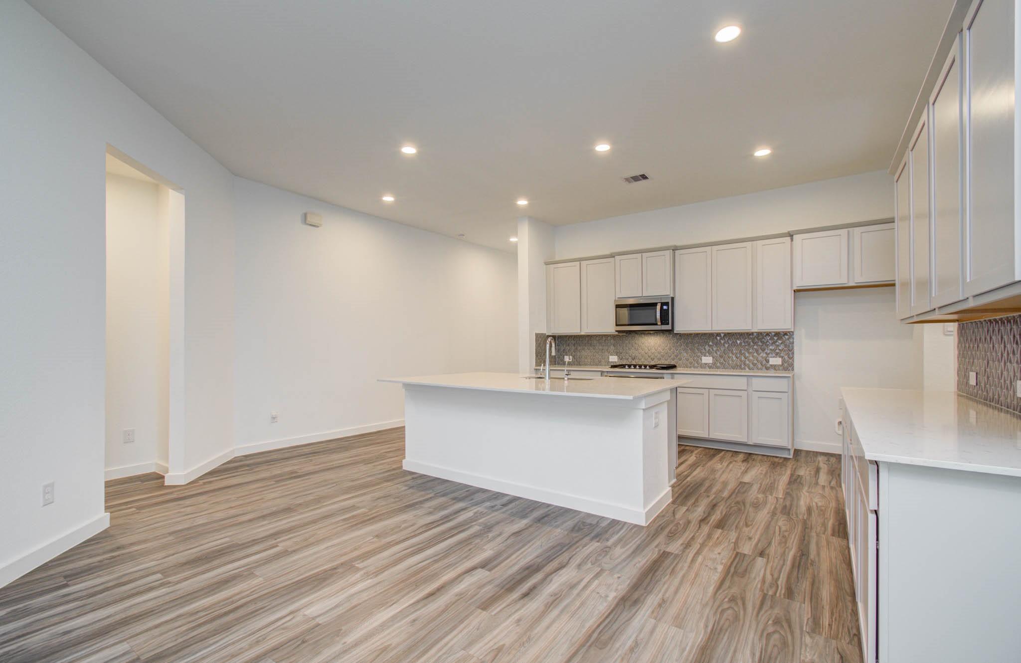 10011 Angelina Woods Lane